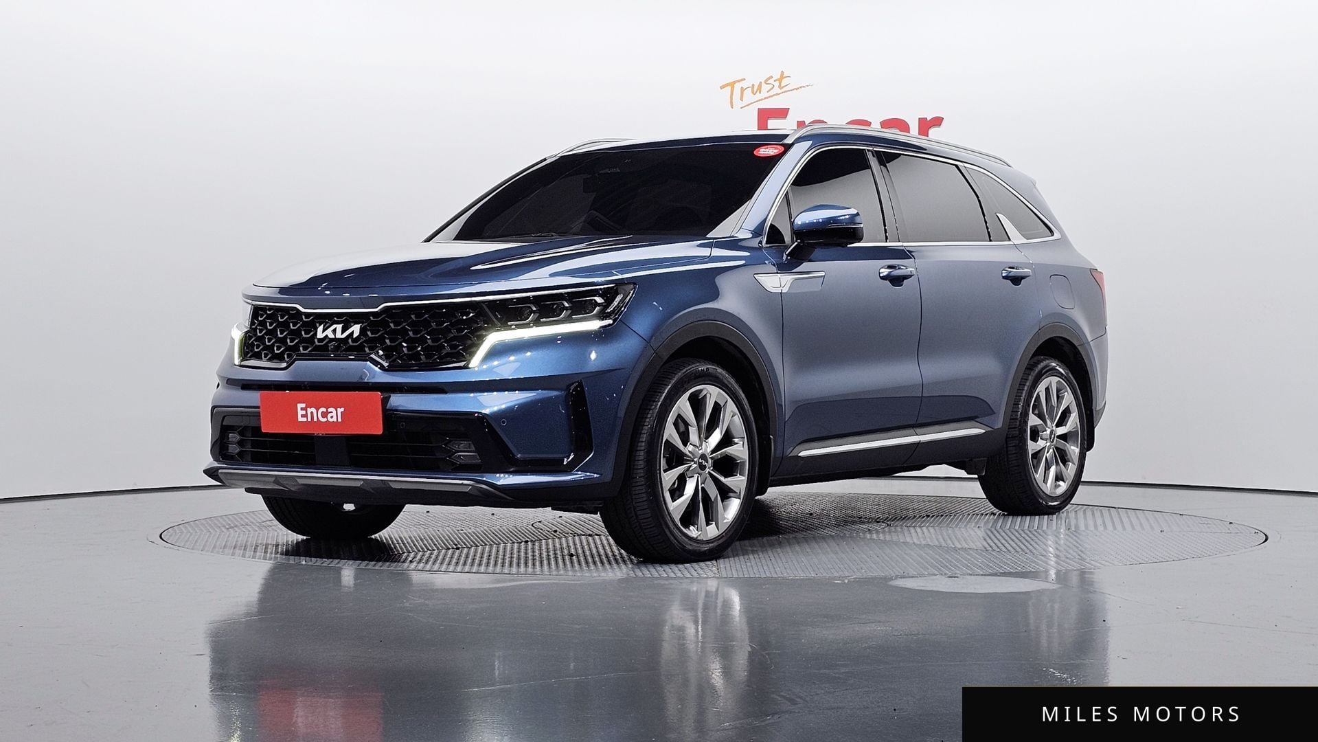 Kia Sorento 2022 — фото 1 из 12