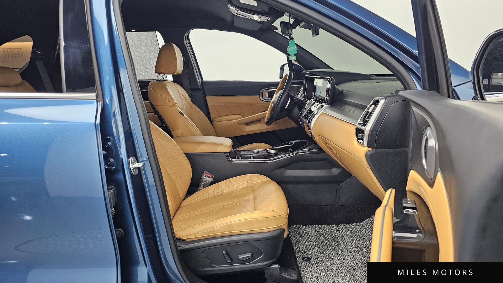 Kia Sorento 2022 — миниатюра 10