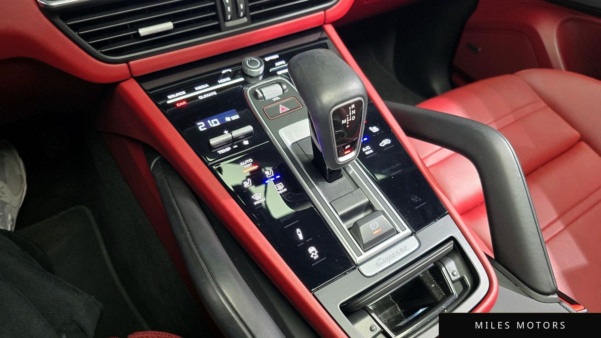 Porsche 카이엔 (PO536) 2021 — миниатюра 8