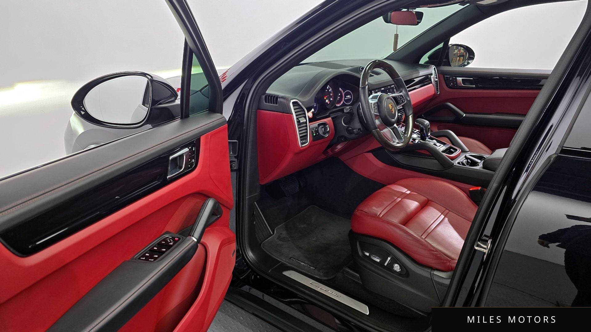 Porsche 카이엔 (PO536) 2021 — миниатюра 9