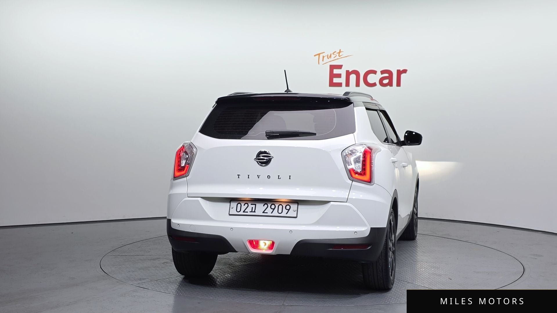 KG Mobility Tivoli 2015 — миниатюра 4