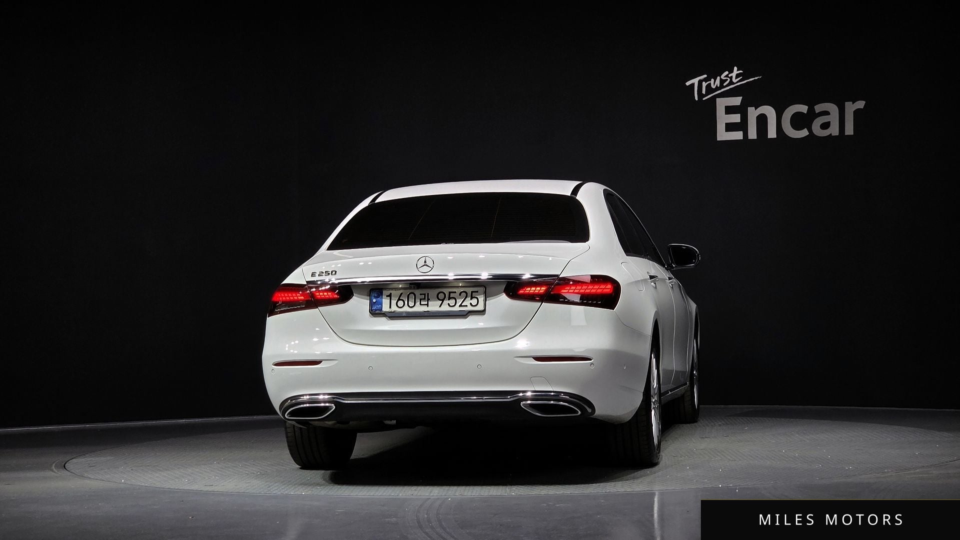 Mercedes-Benz E-클래스 W213 2021 — миниатюра 4