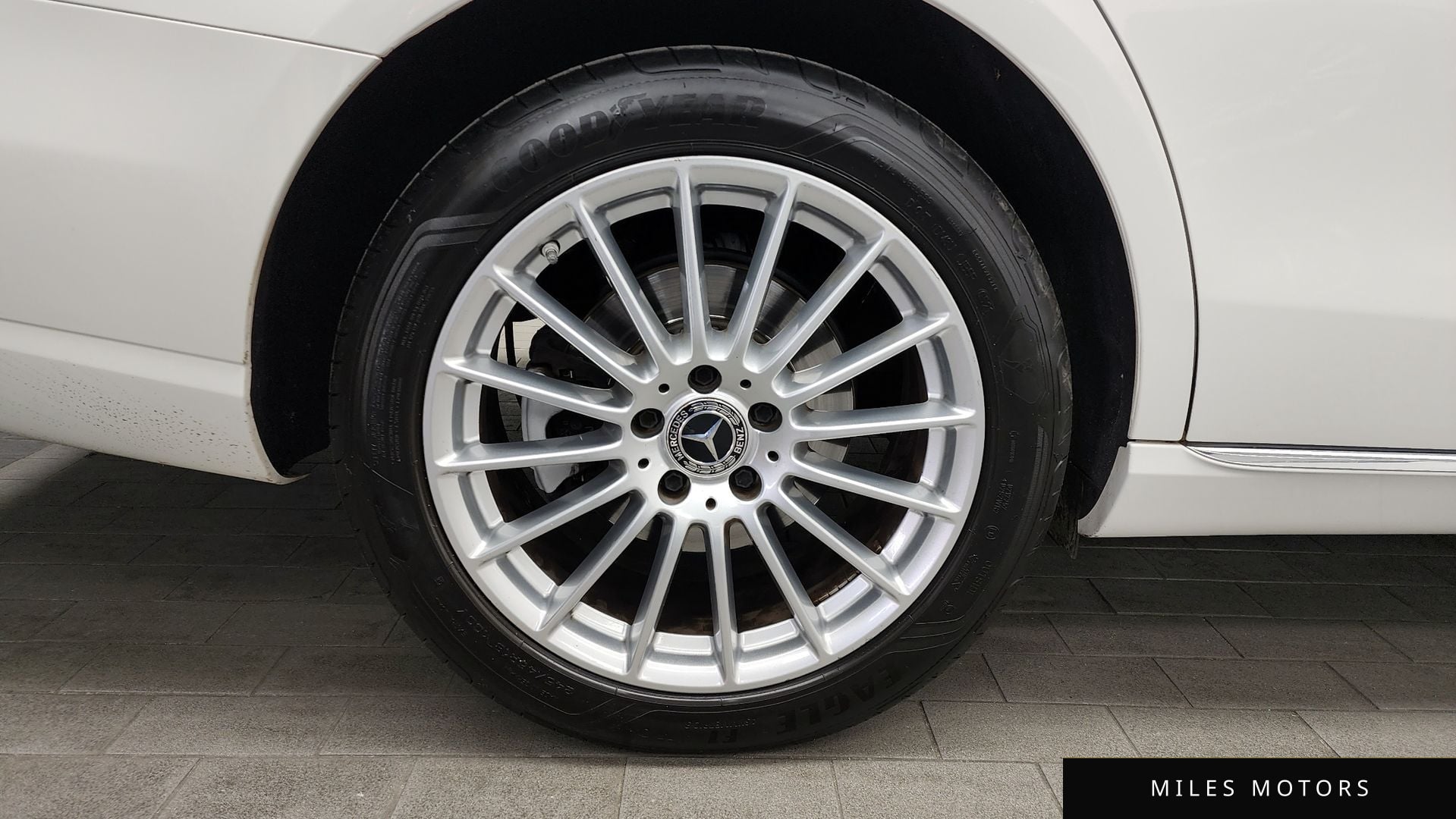 Mercedes-Benz E-클래스 W213 2021 — миниатюра 5