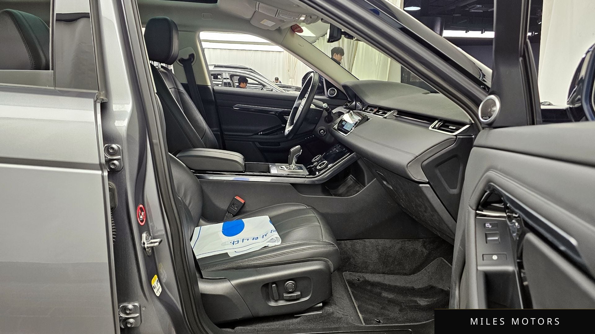 Land Rover Range Rover Evoque 2020 — миниатюра 11