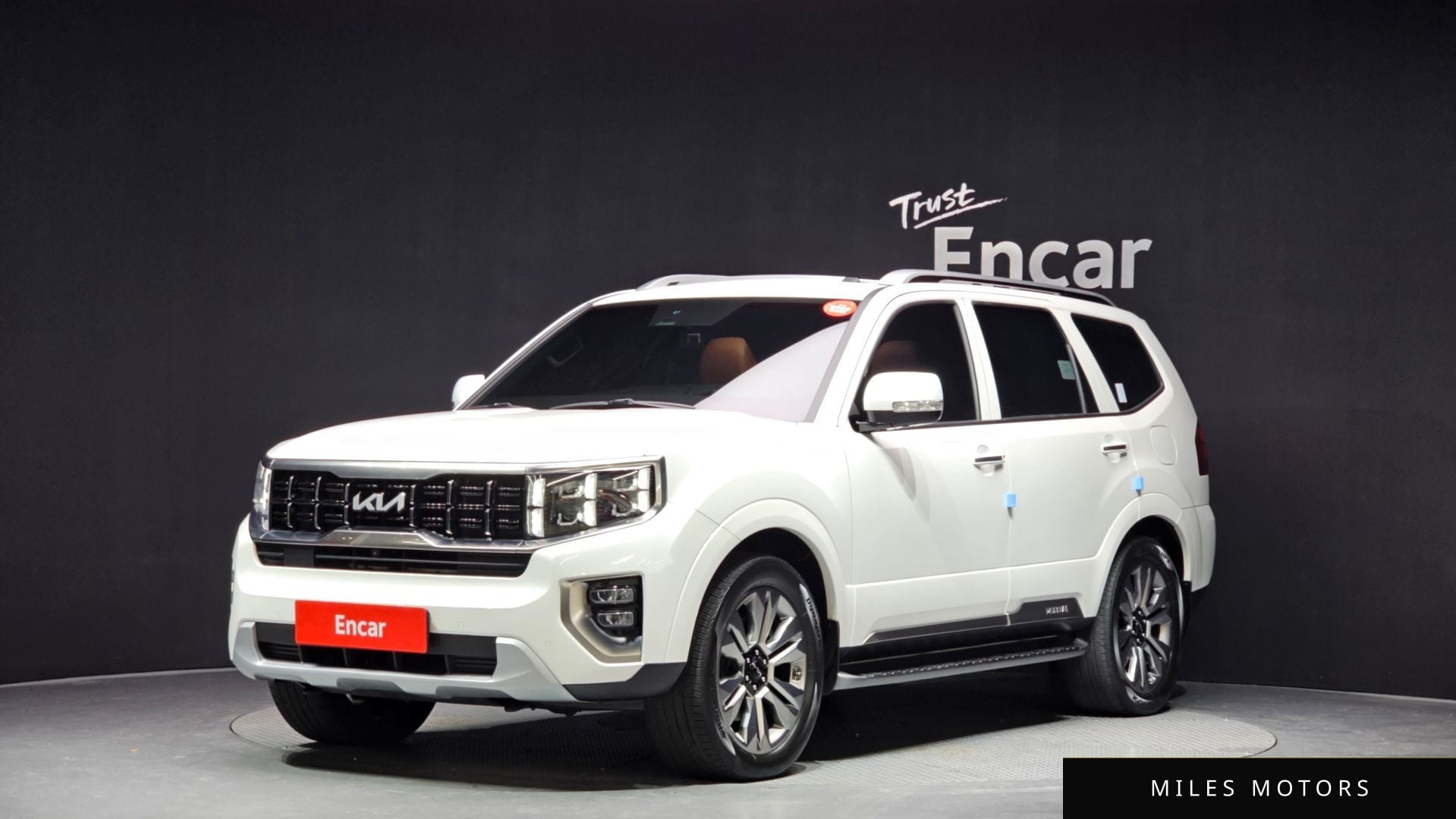Kia Mohave 2022 — фото 1 из 12