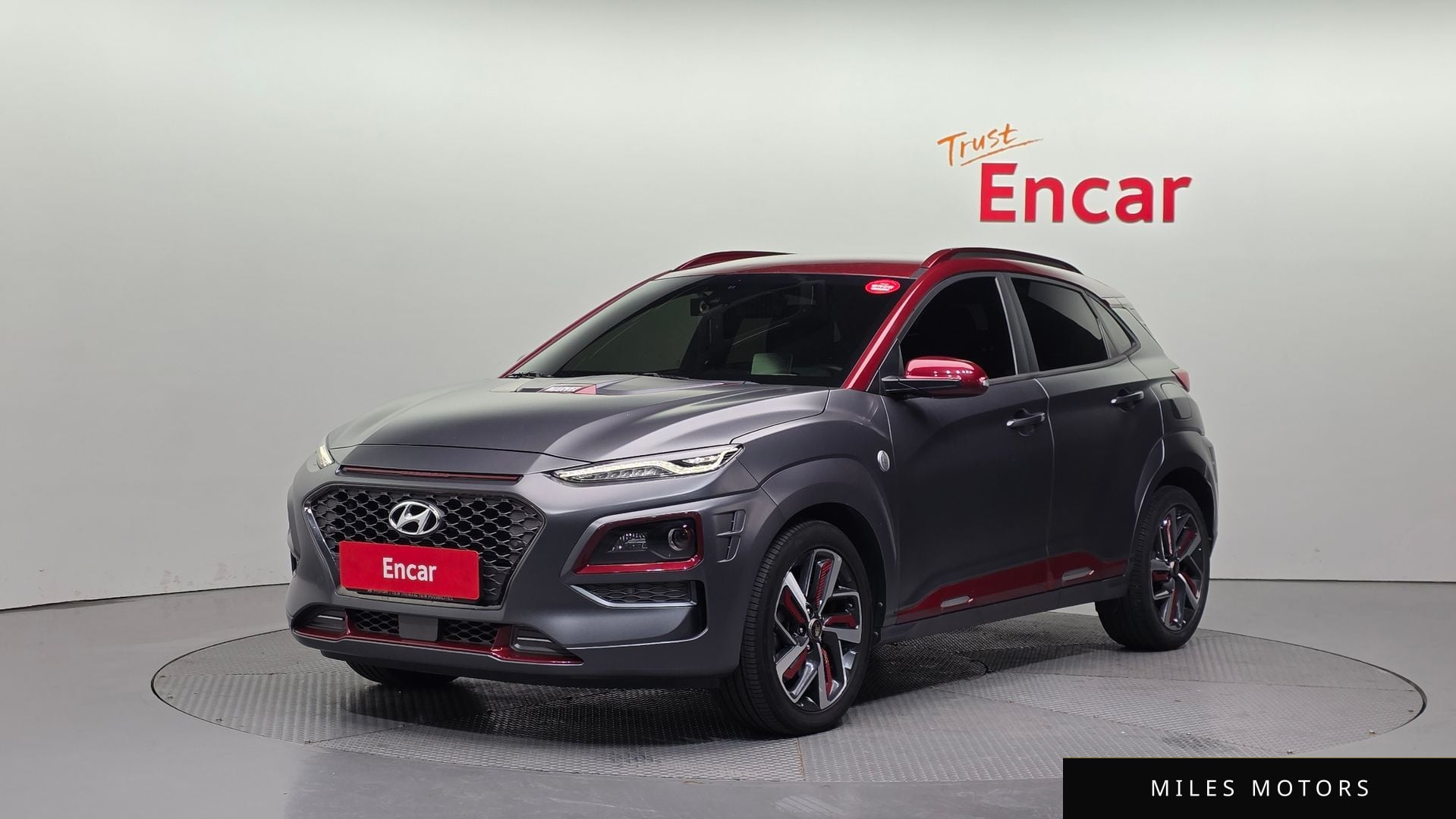 Hyundai Kona 2019 — фото 1 из 12
