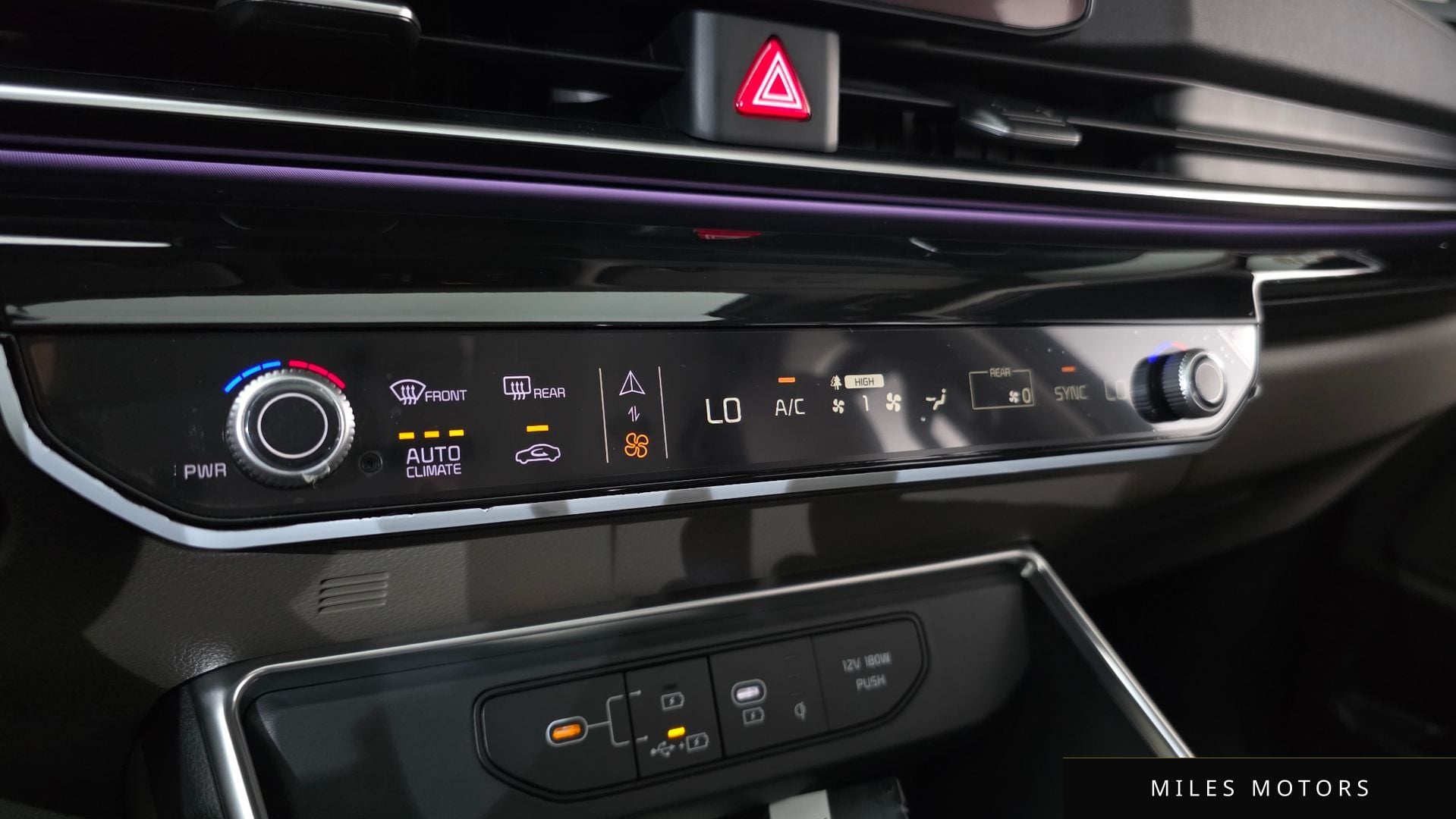 Kia Canival 2024 — миниатюра 16