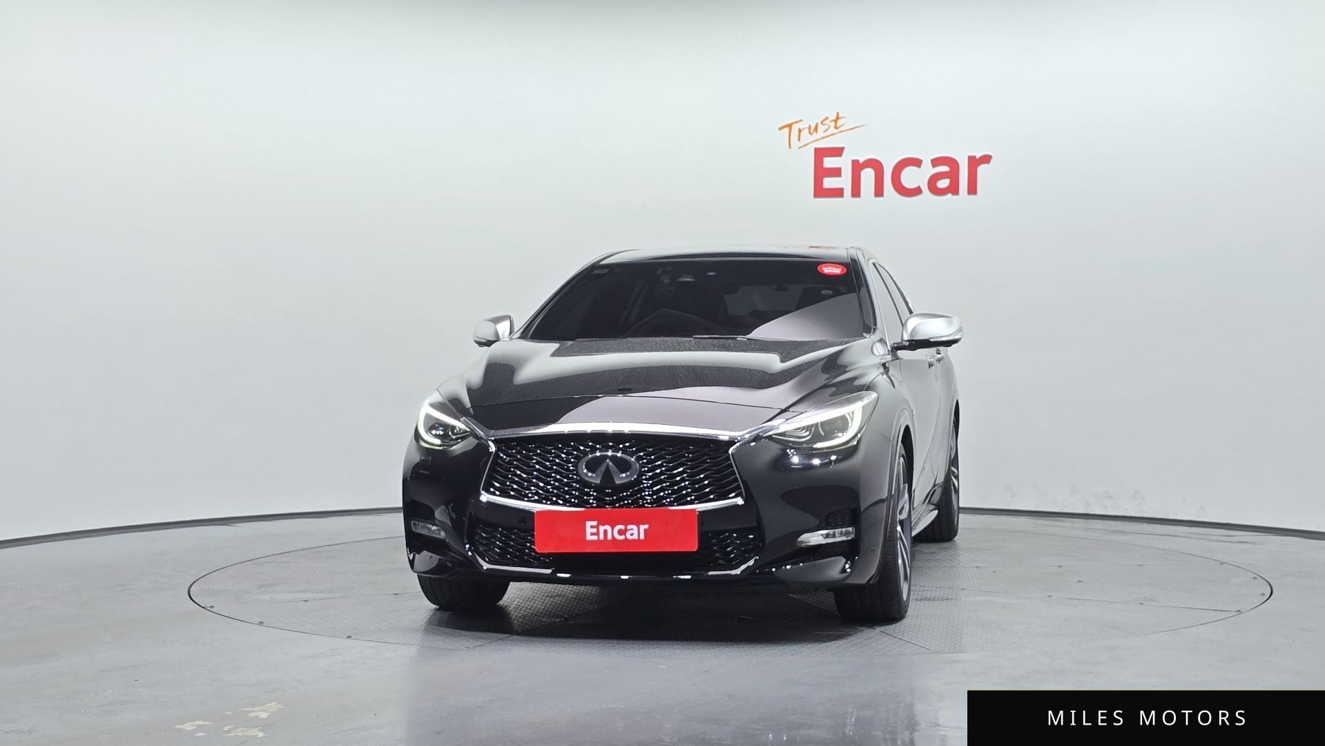 Infiniti Q30 2017 — миниатюра 3