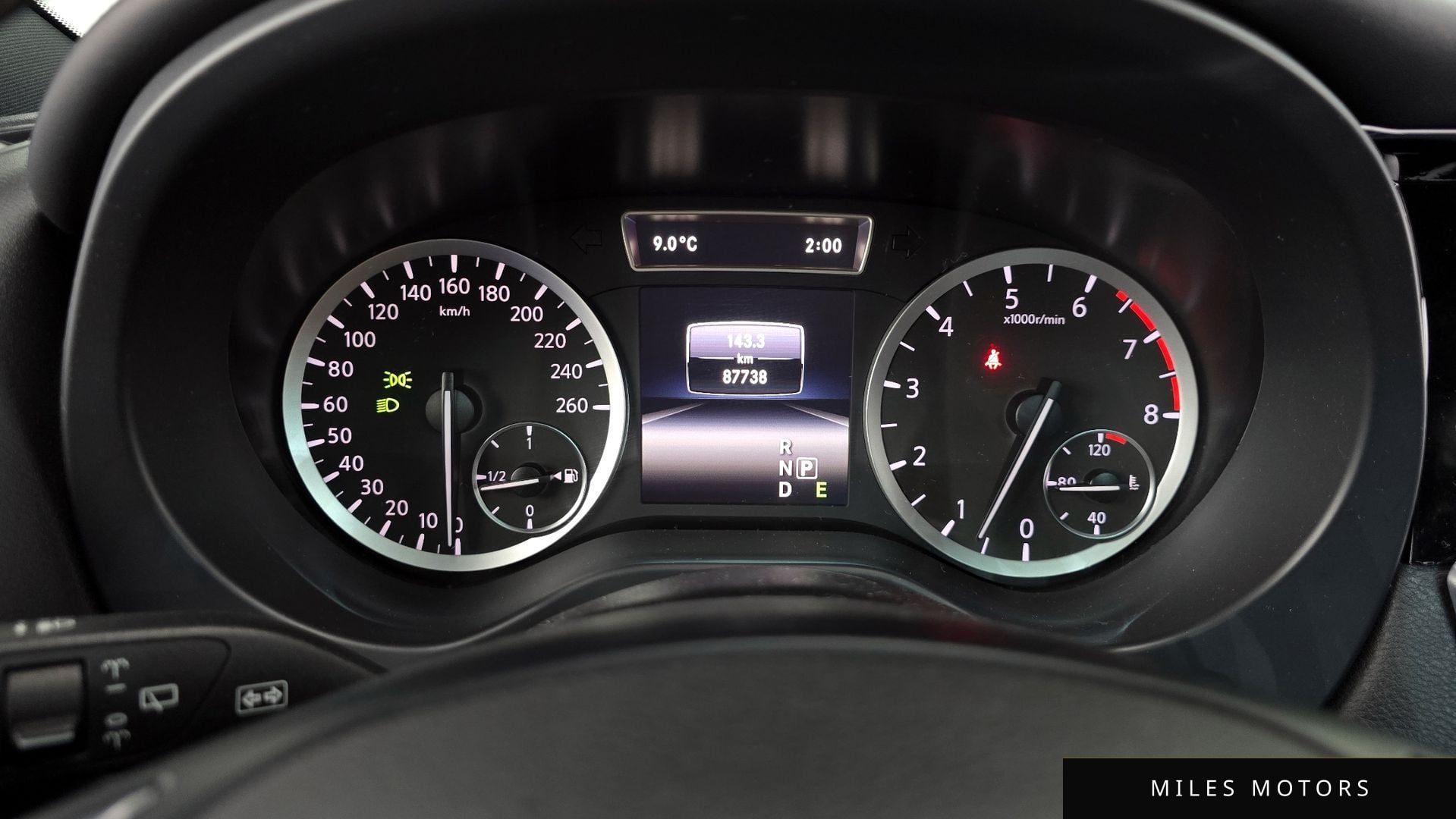Infiniti Q30 2017 — миниатюра 8