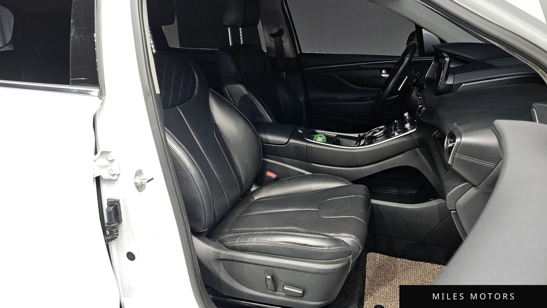Hyundai Santafe 2021 — миниатюра 10