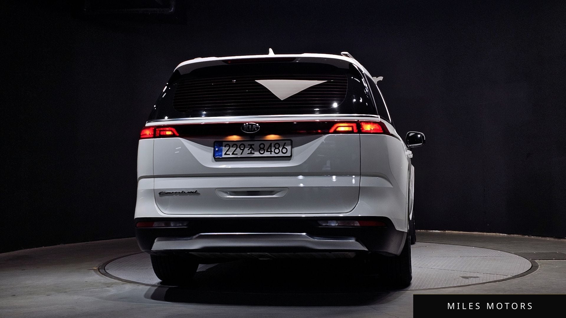Kia Carnival 2021 — миниатюра 4