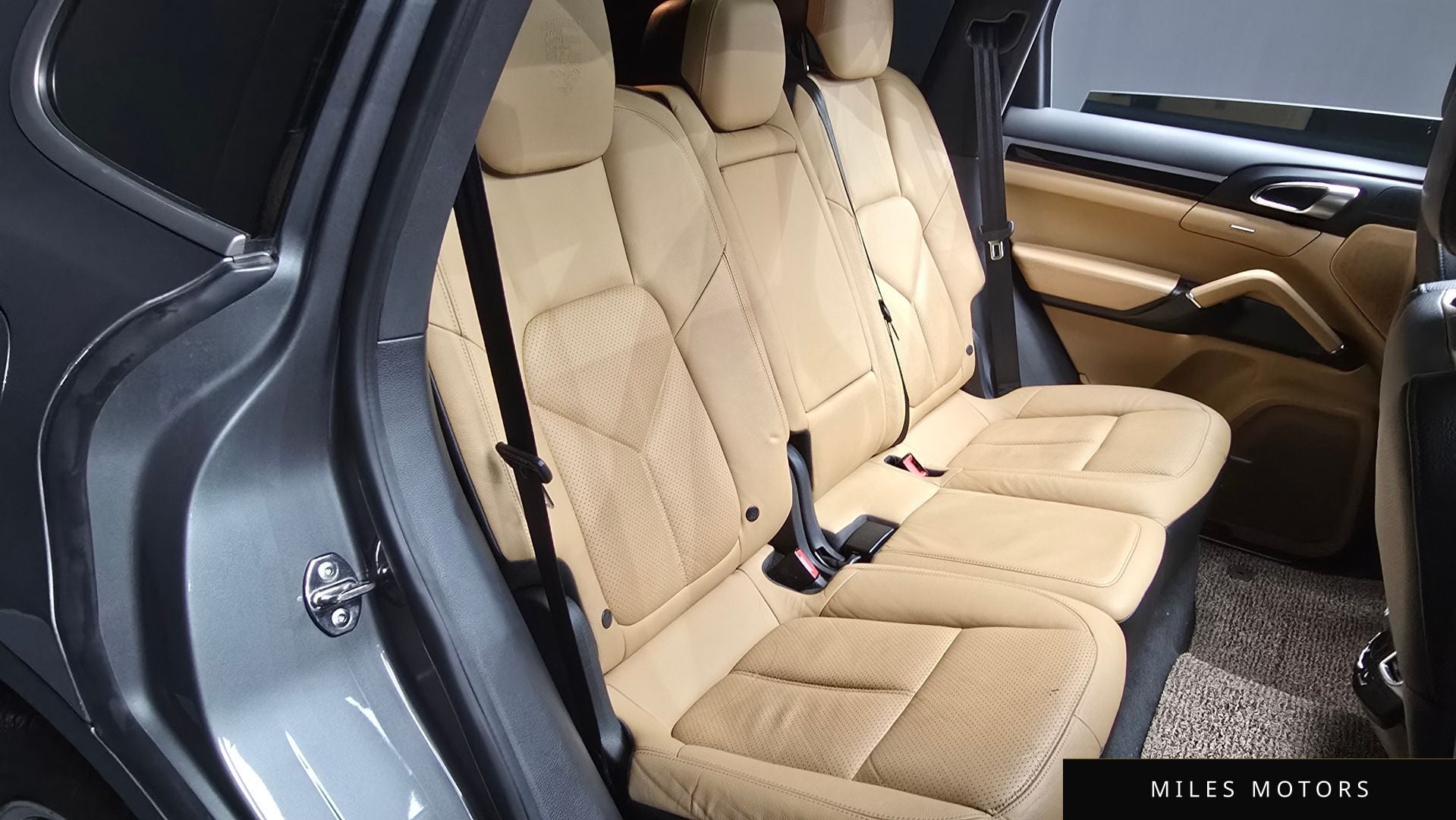 Porsche Cayenne 2014 — миниатюра 12