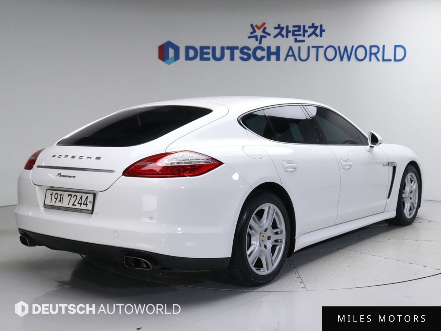 Porsche Panamera 2012 — миниатюра 2