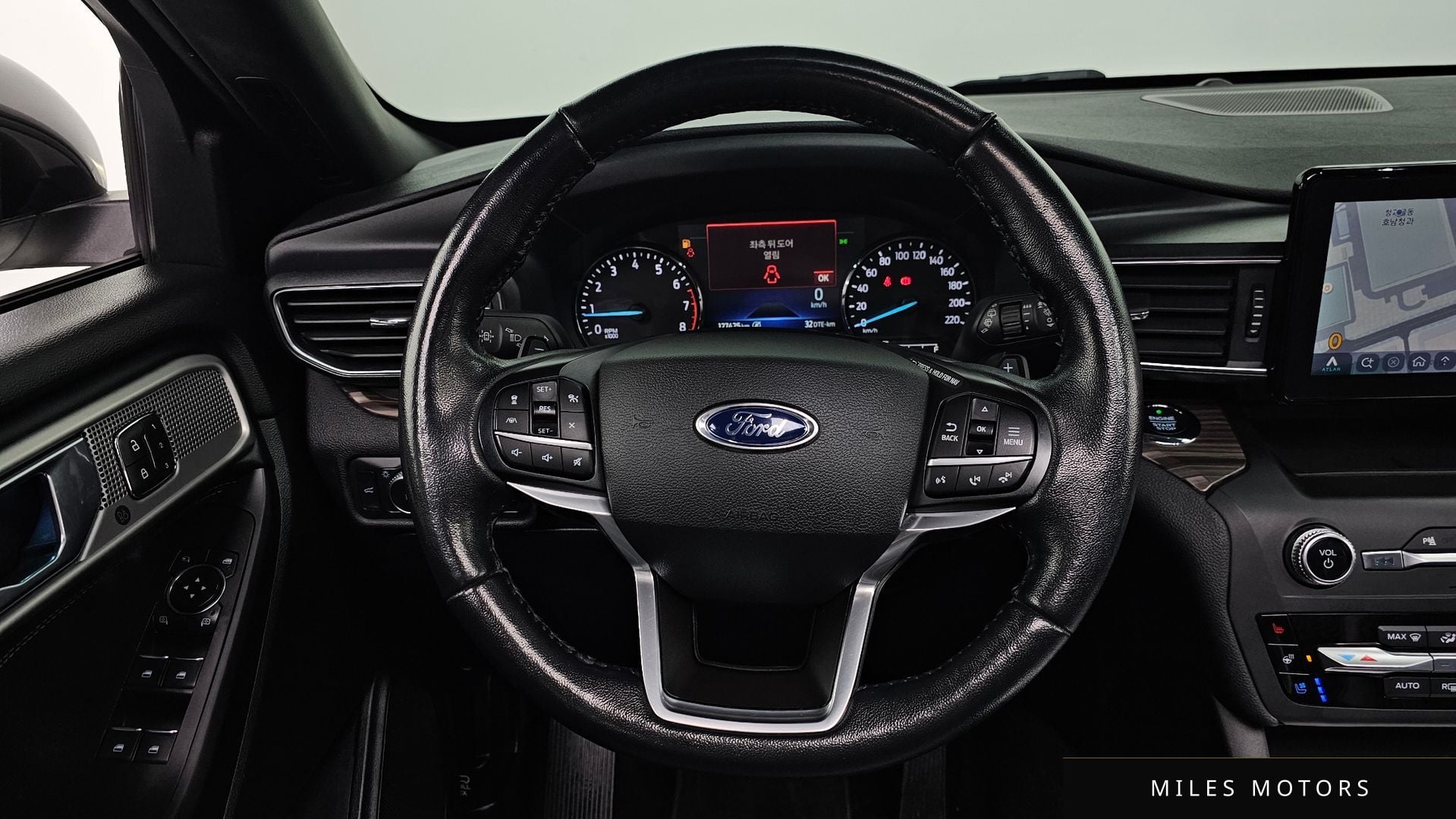 Ford 익스플로러 2020 — миниатюра 13