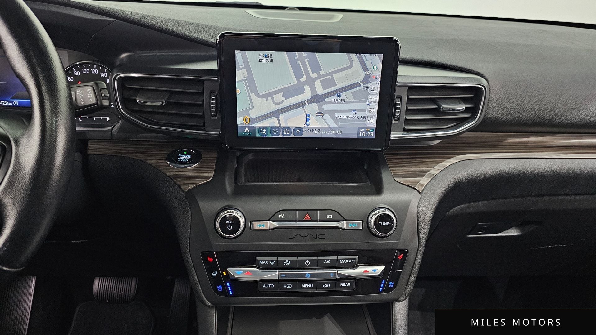 Ford 익스플로러 2020 — миниатюра 14