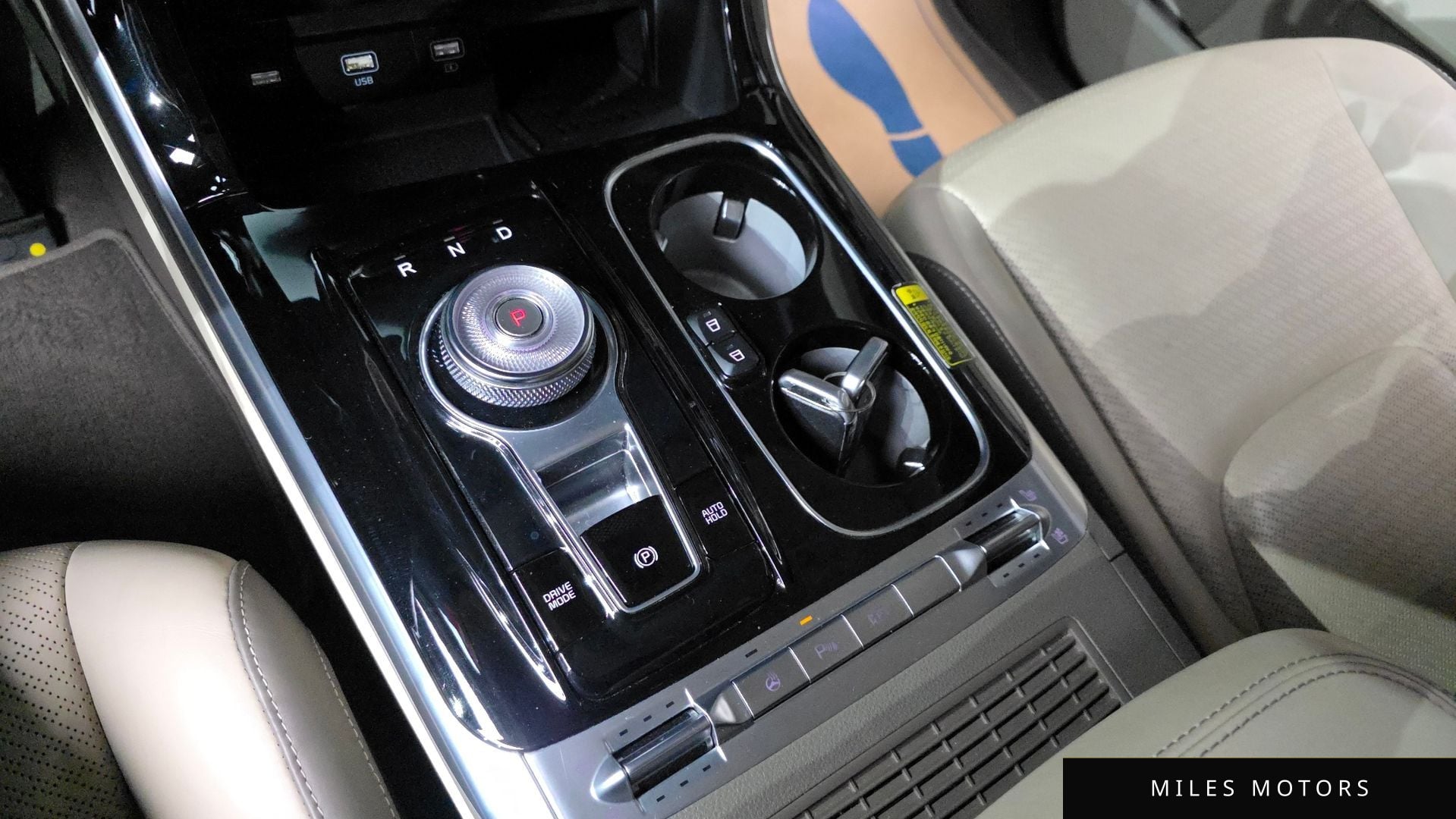 Kia Carnival 2023 — миниатюра 9