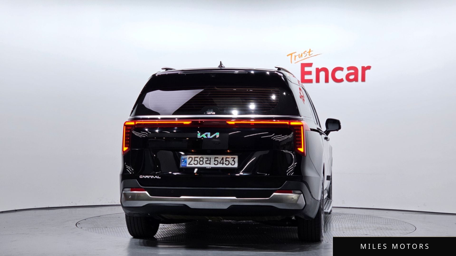 Kia Canival 2025 — миниатюра 4