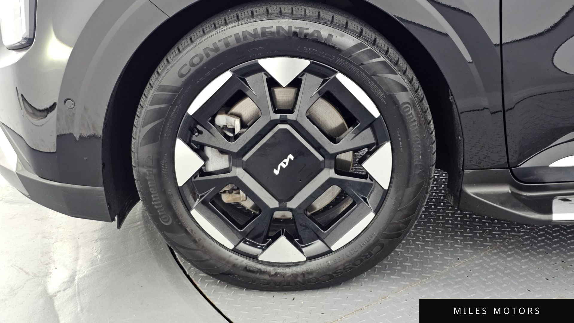 Kia Canival 2025 — миниатюра 5