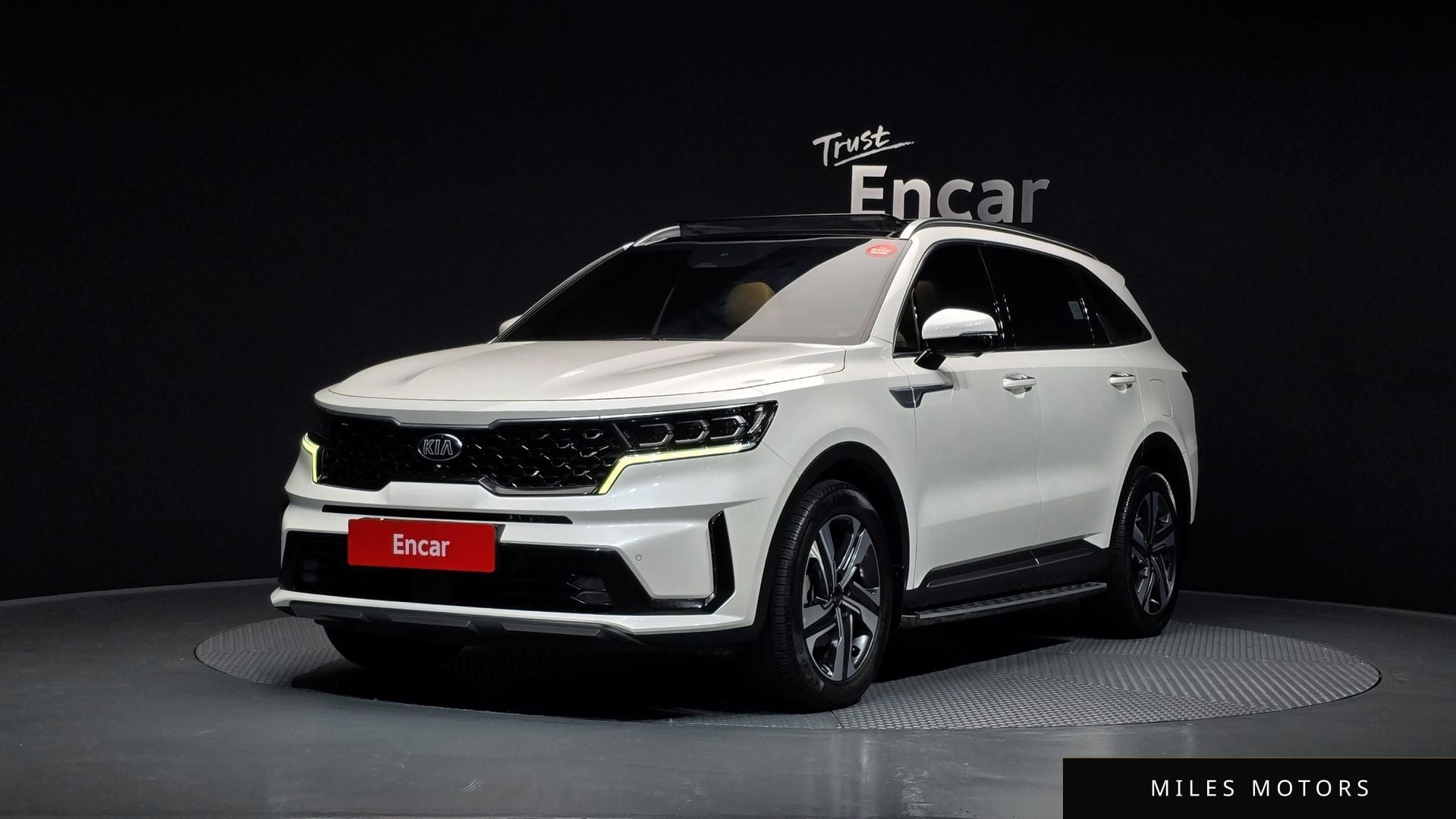 Kia Sorento 2021 — фото 1 из 12