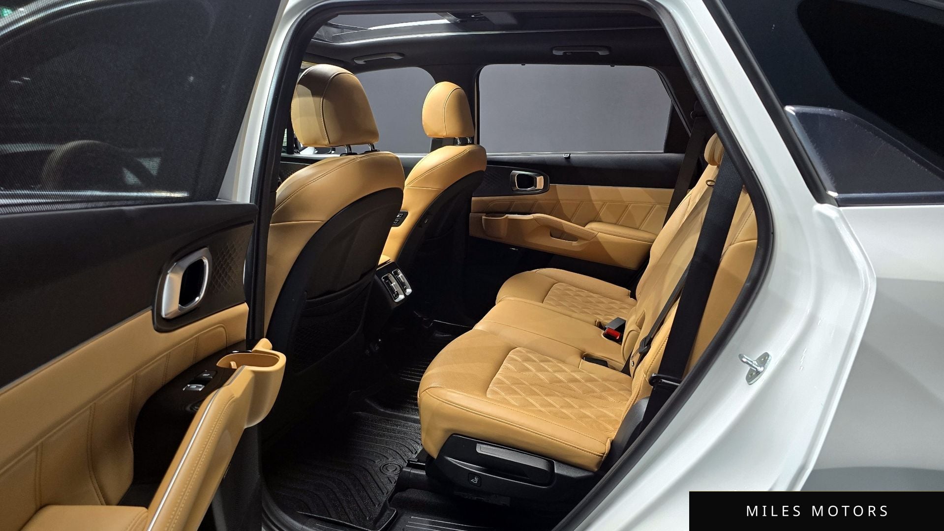 Kia Sorento 2021 — миниатюра 12