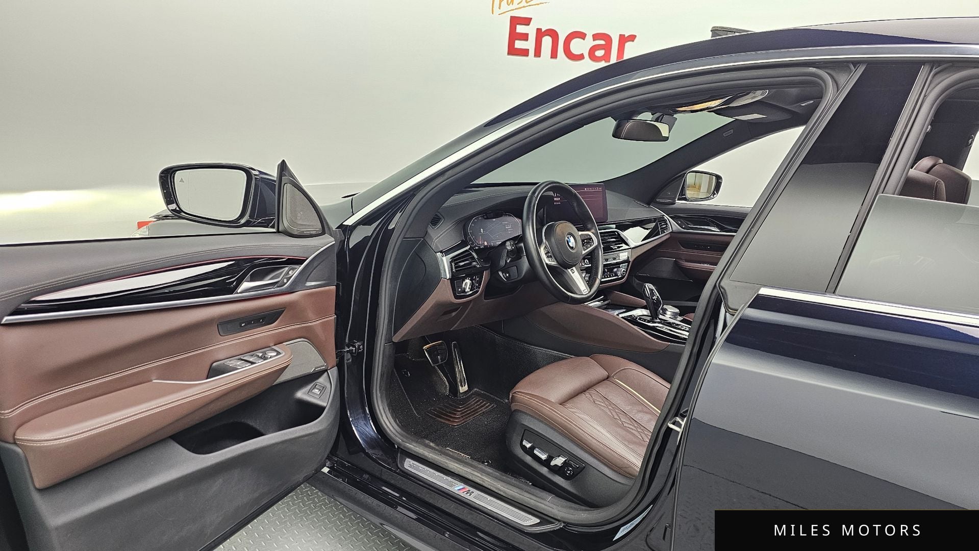 BMW 6 Series GT (G32) 2022 — миниатюра 10