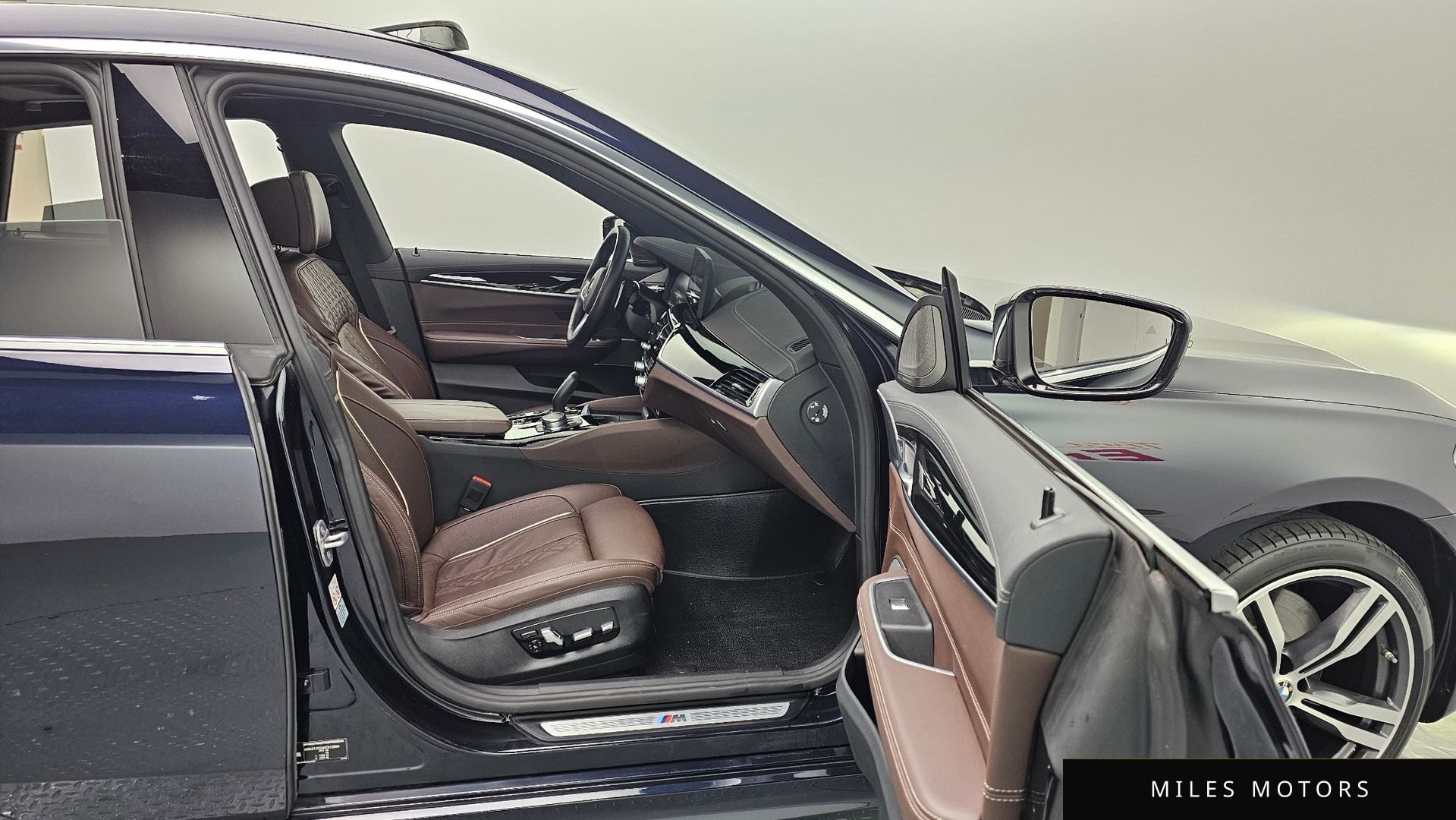 BMW 6 Series GT (G32) 2022 — миниатюра 11