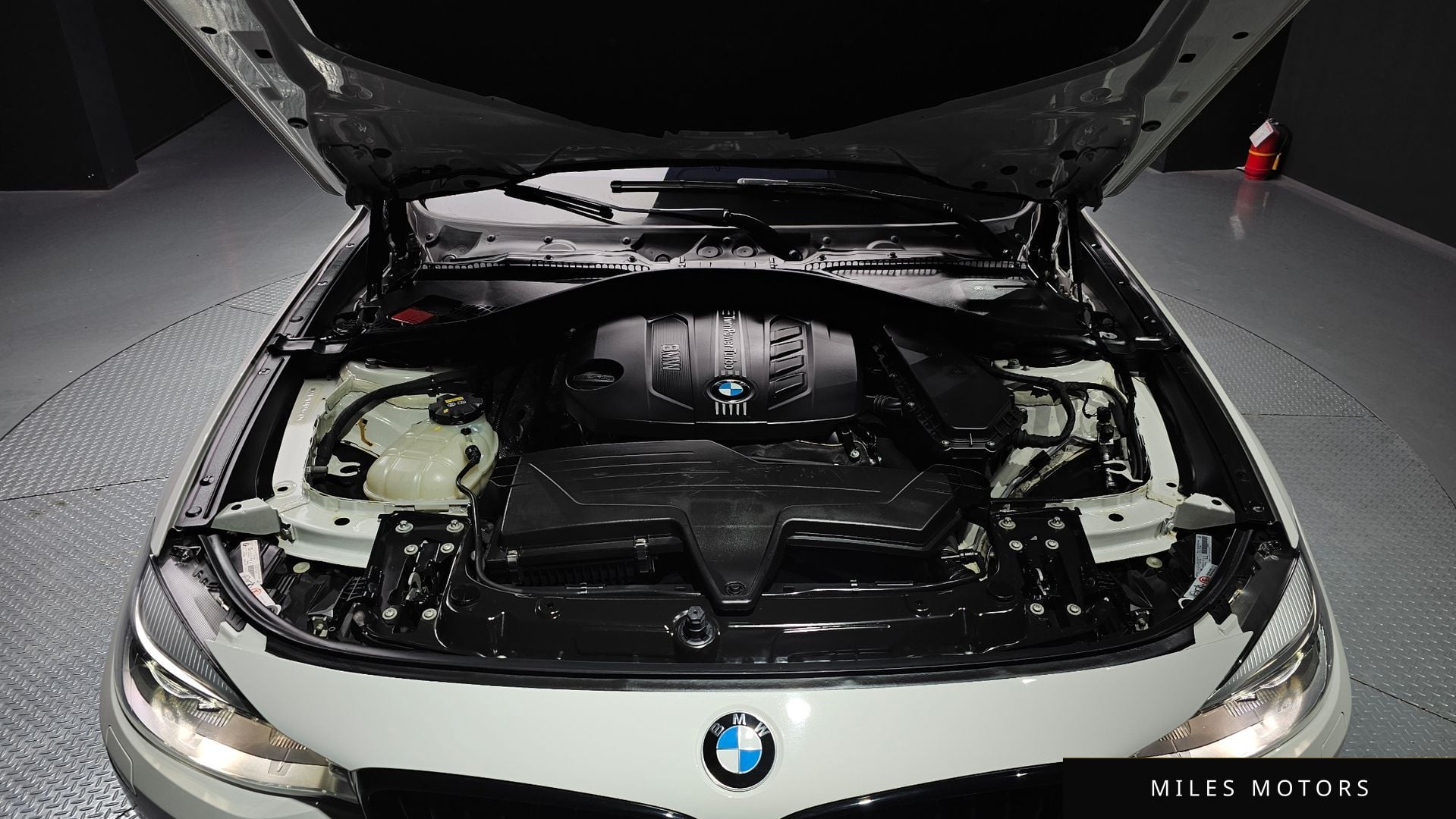 BMW 3 Series GT (F34) 2015 — миниатюра 6