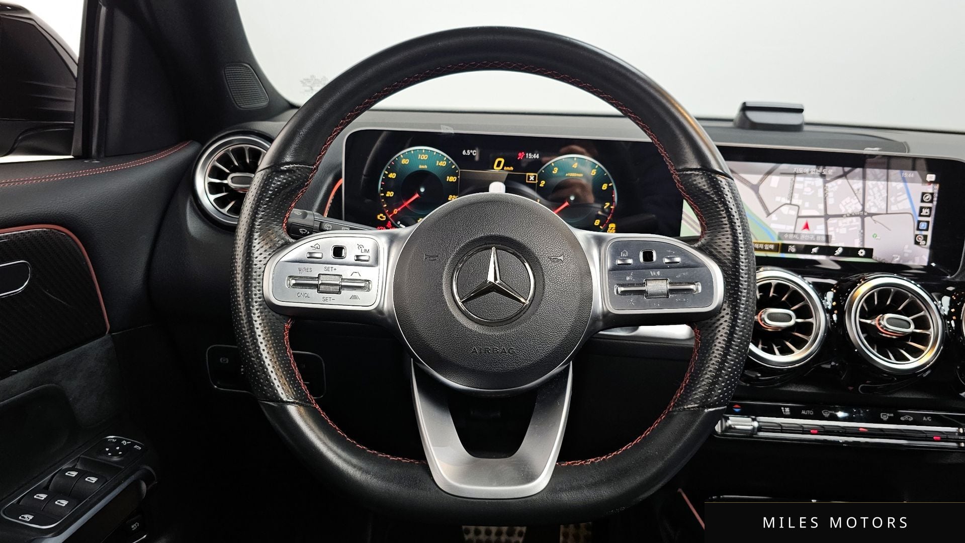 Mercedes-Benz GLB-Class X247 2020 — миниатюра 13