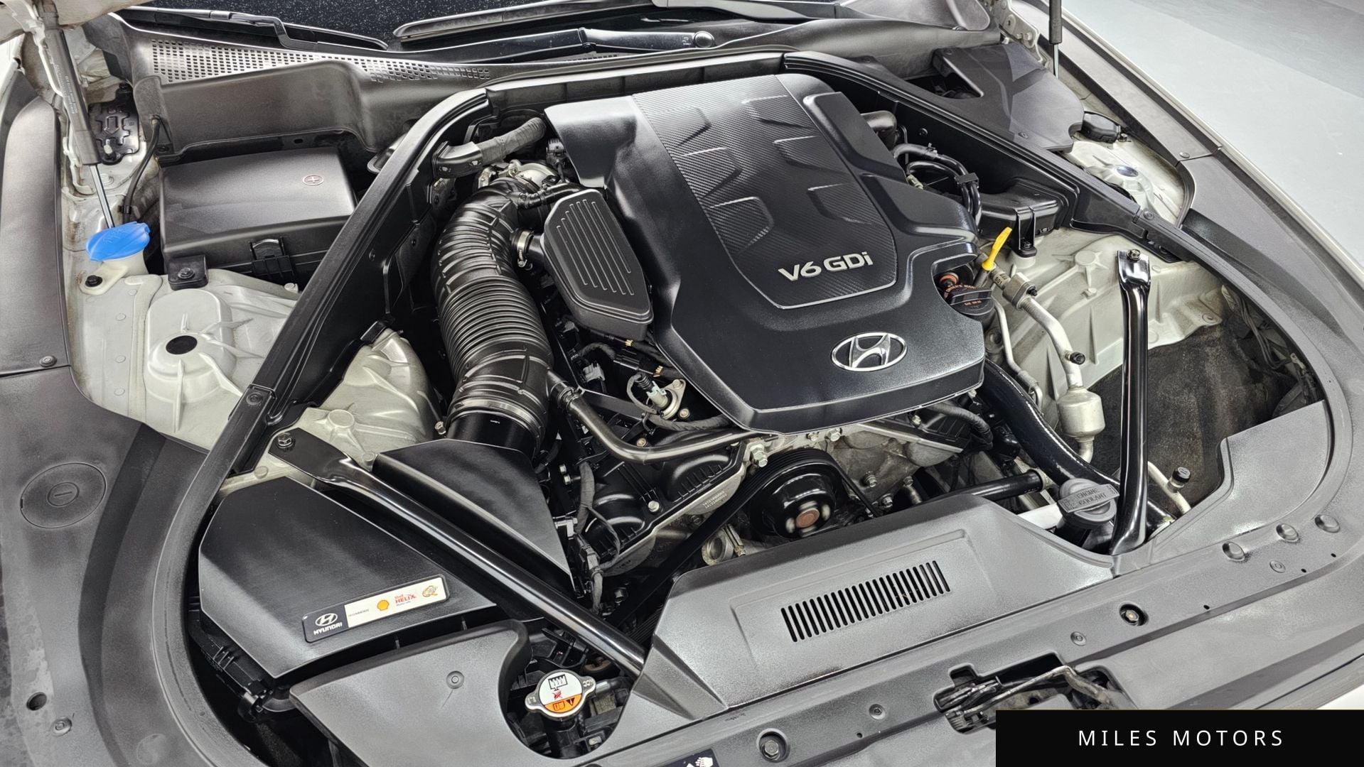 Hyundai Genesis 2015 — миниатюра 6