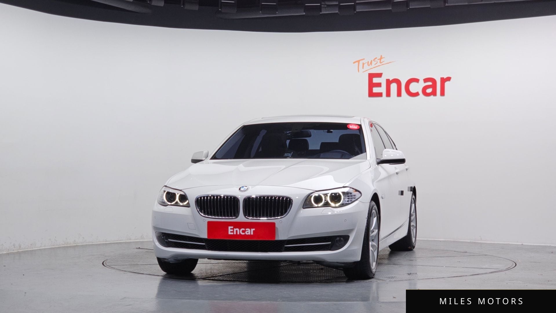 BMW 5 Series (F10) 2013 — миниатюра 3