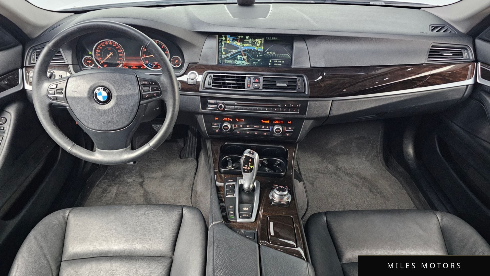 BMW 5 Series (F10) 2013 — миниатюра 7