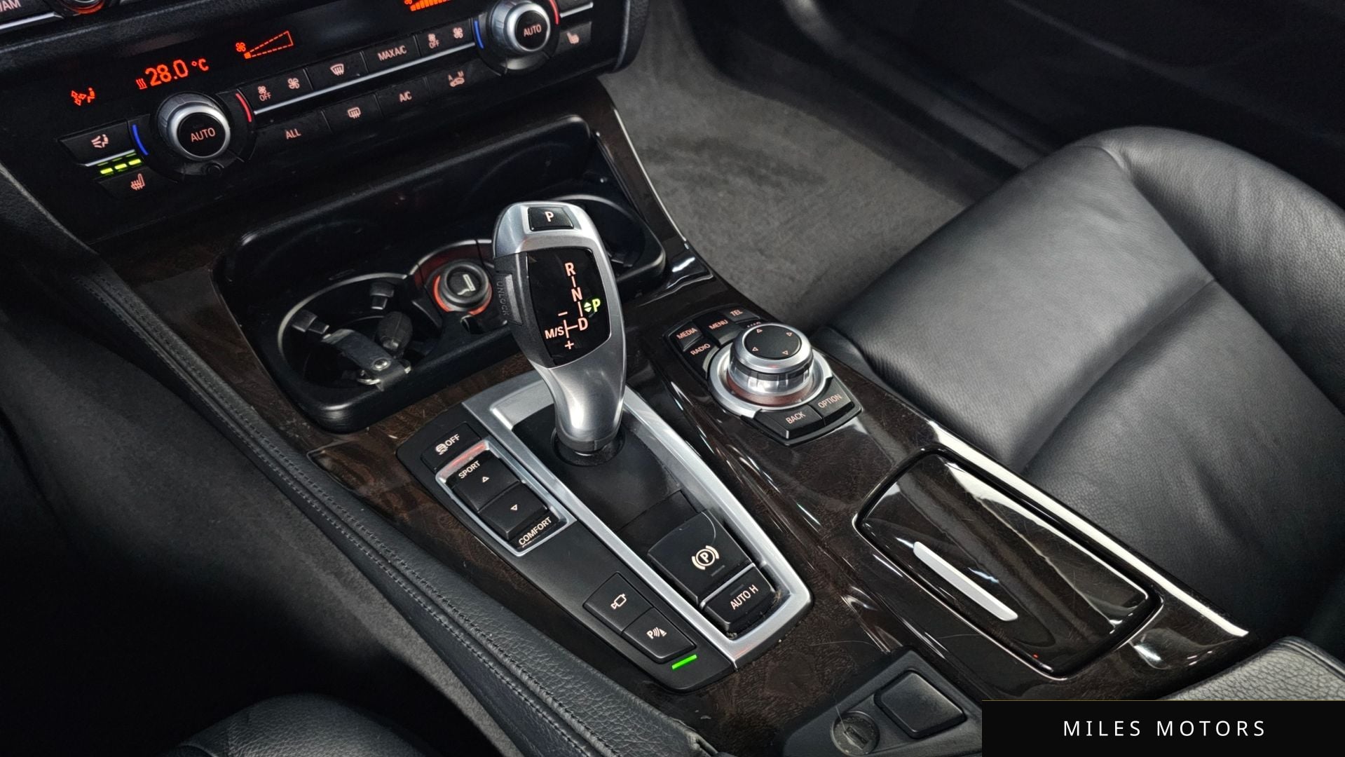 BMW 5 Series (F10) 2013 — миниатюра 9