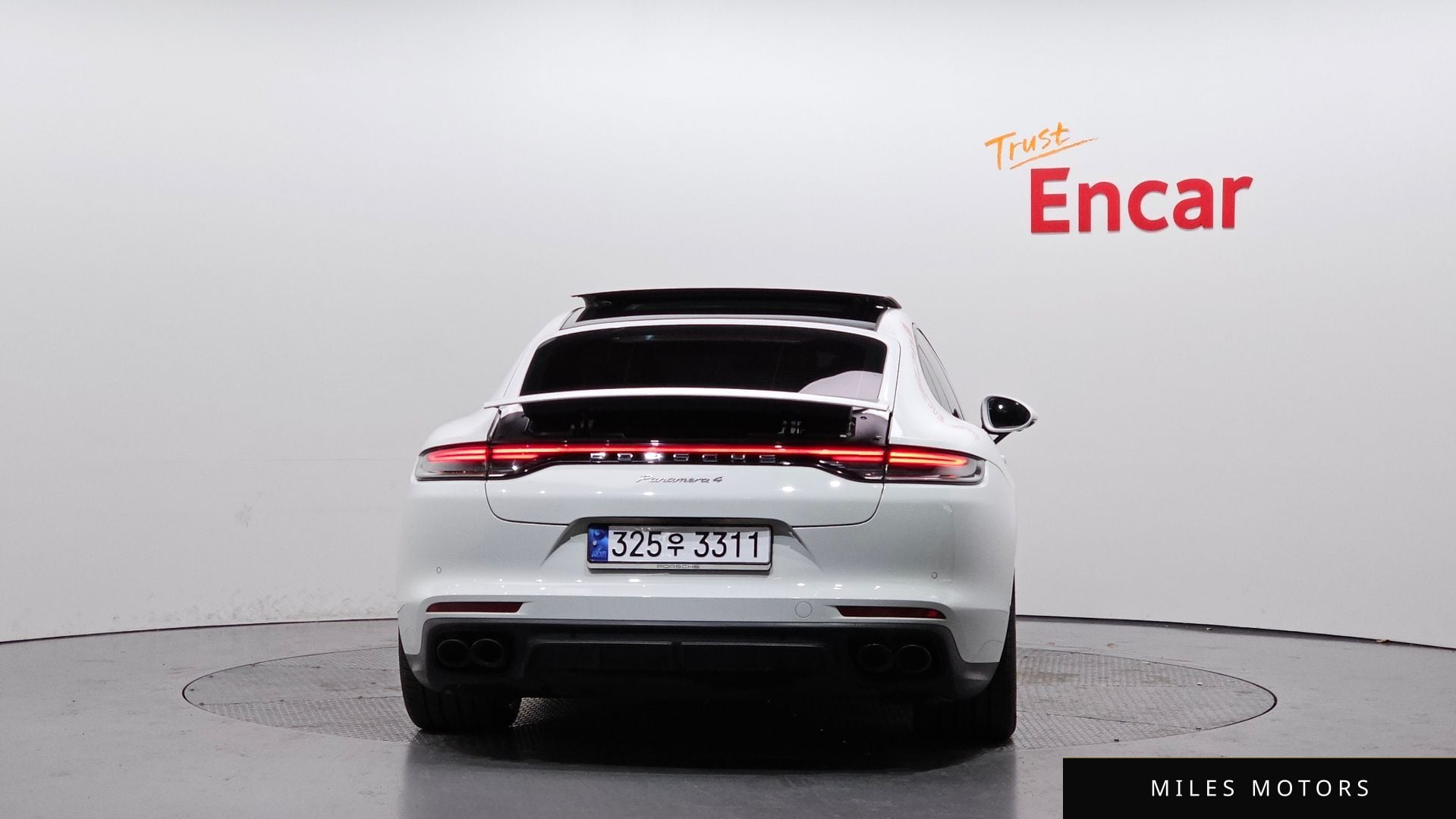 Porsche Panamera 2021 — миниатюра 4