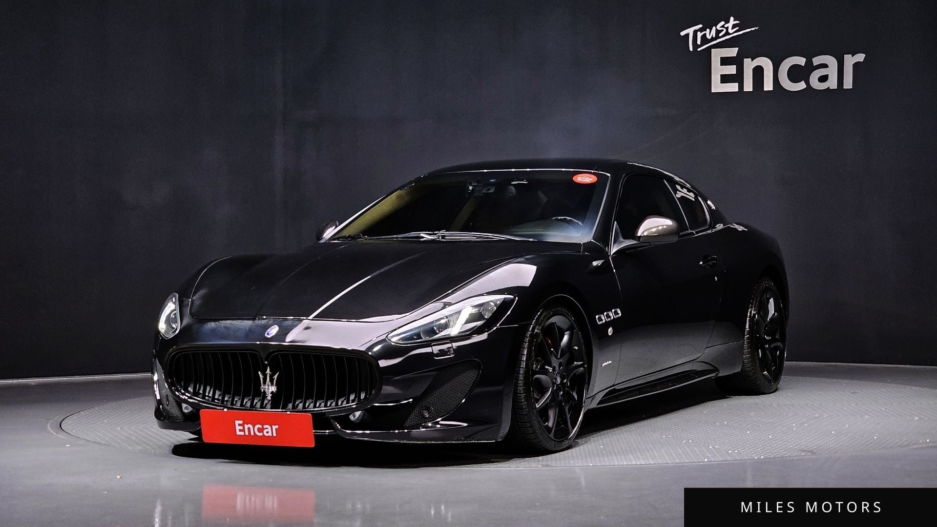 Maserati GranTurismo 2013 — фото 1 из 12