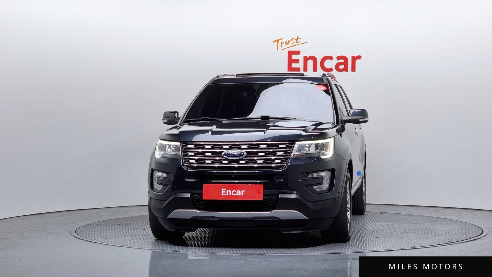 Ford Explorer 2017 — миниатюра 3
