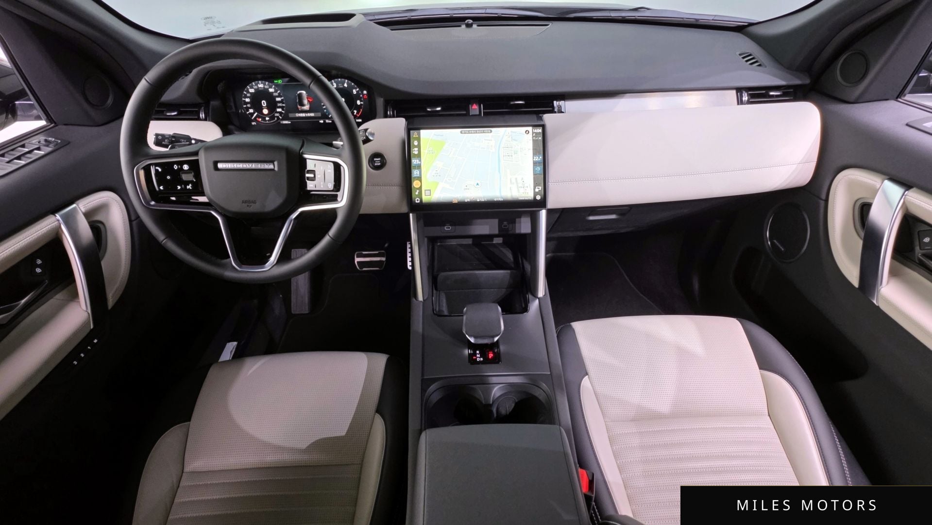 Land Rover Discovery Sport 2025 — миниатюра 7