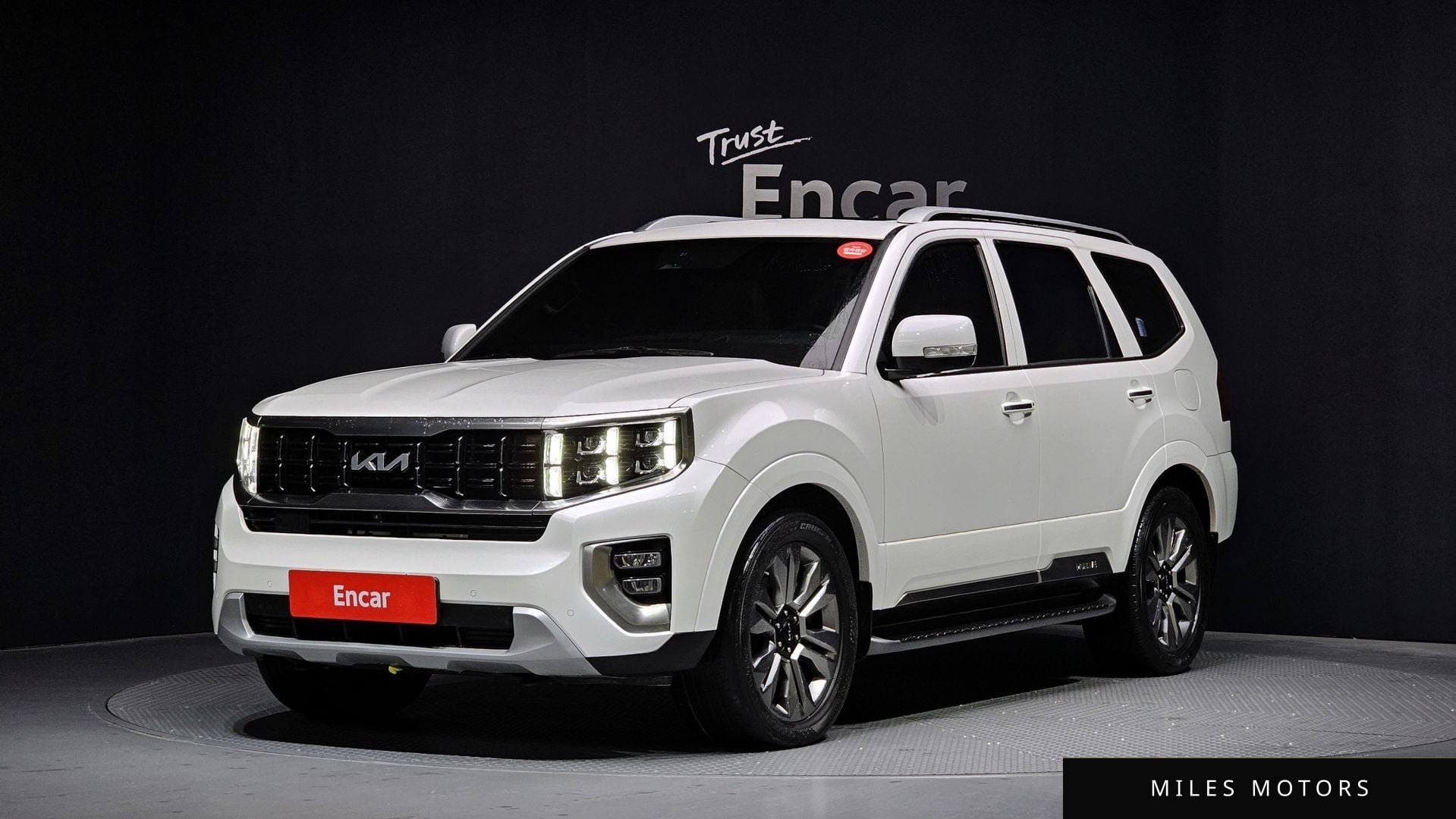 Kia Mohave 2022 — фото 1 из 12
