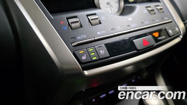 Лексус NX300h 2021 — миниатюра 20
