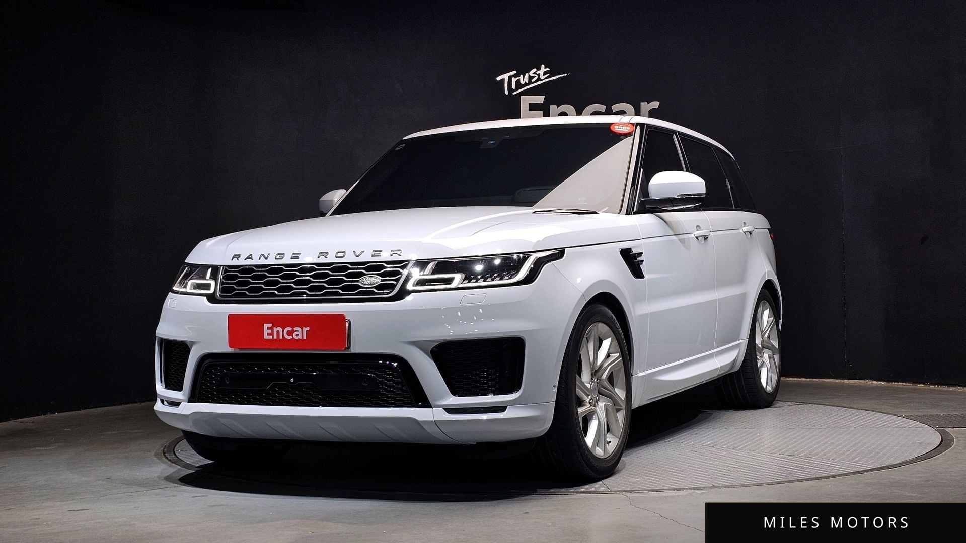 Land Rover Range Rover Sport 2019 — фото 1 из 12