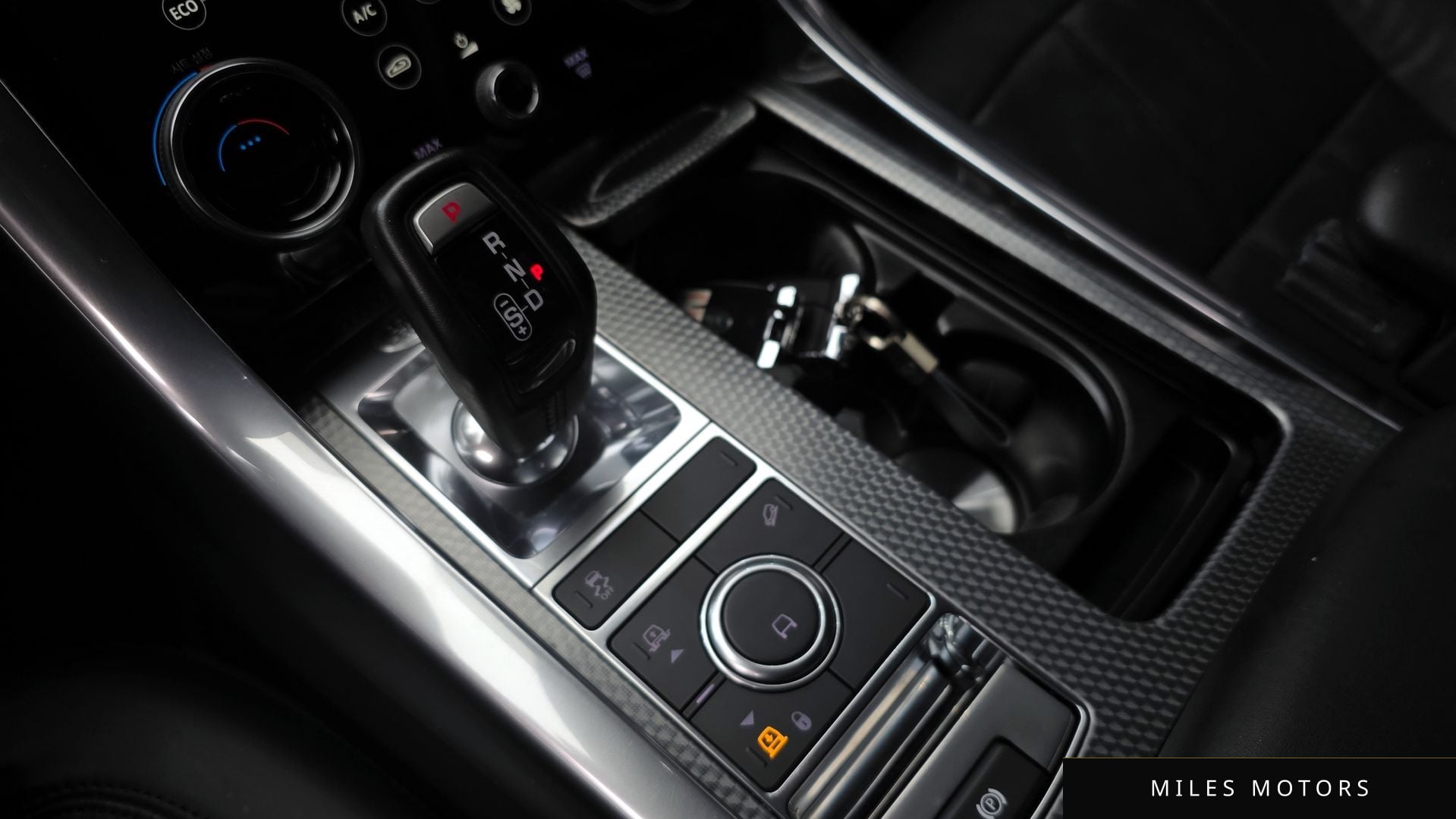 Land Rover Range Rover Sport 2019 — миниатюра 9