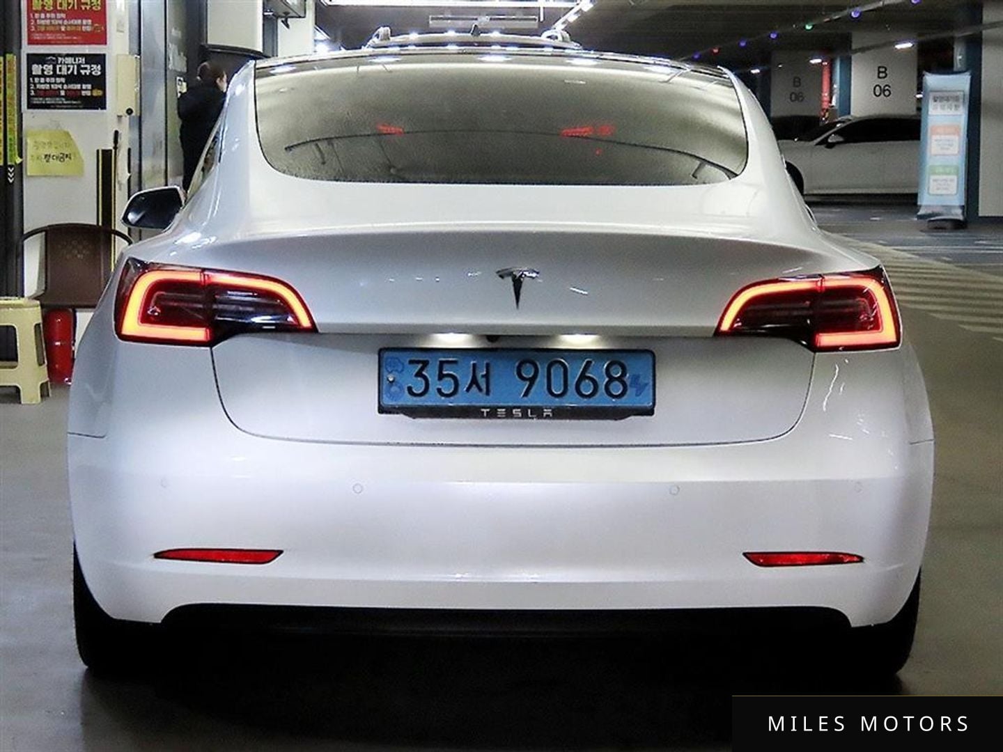 Tesla Model 3 2020 — миниатюра 5