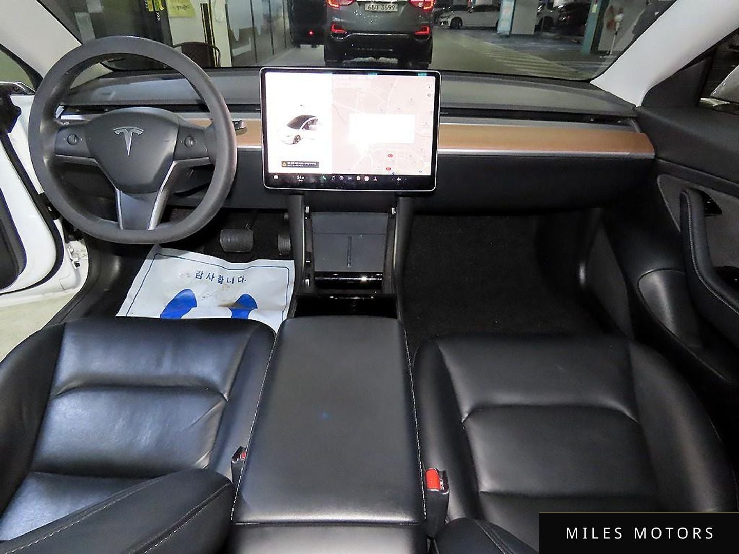 Tesla Model 3 2020 — миниатюра 10