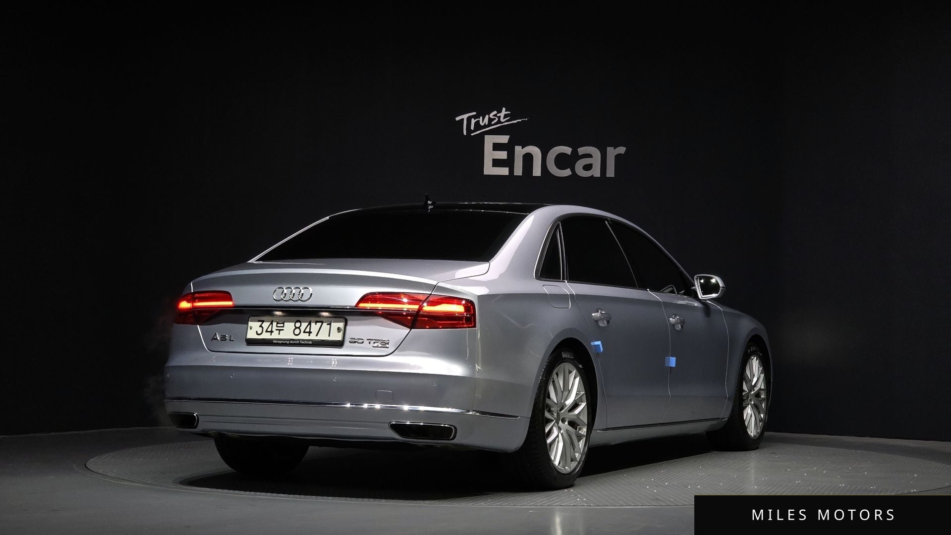 Audi A8 2015 — миниатюра 2