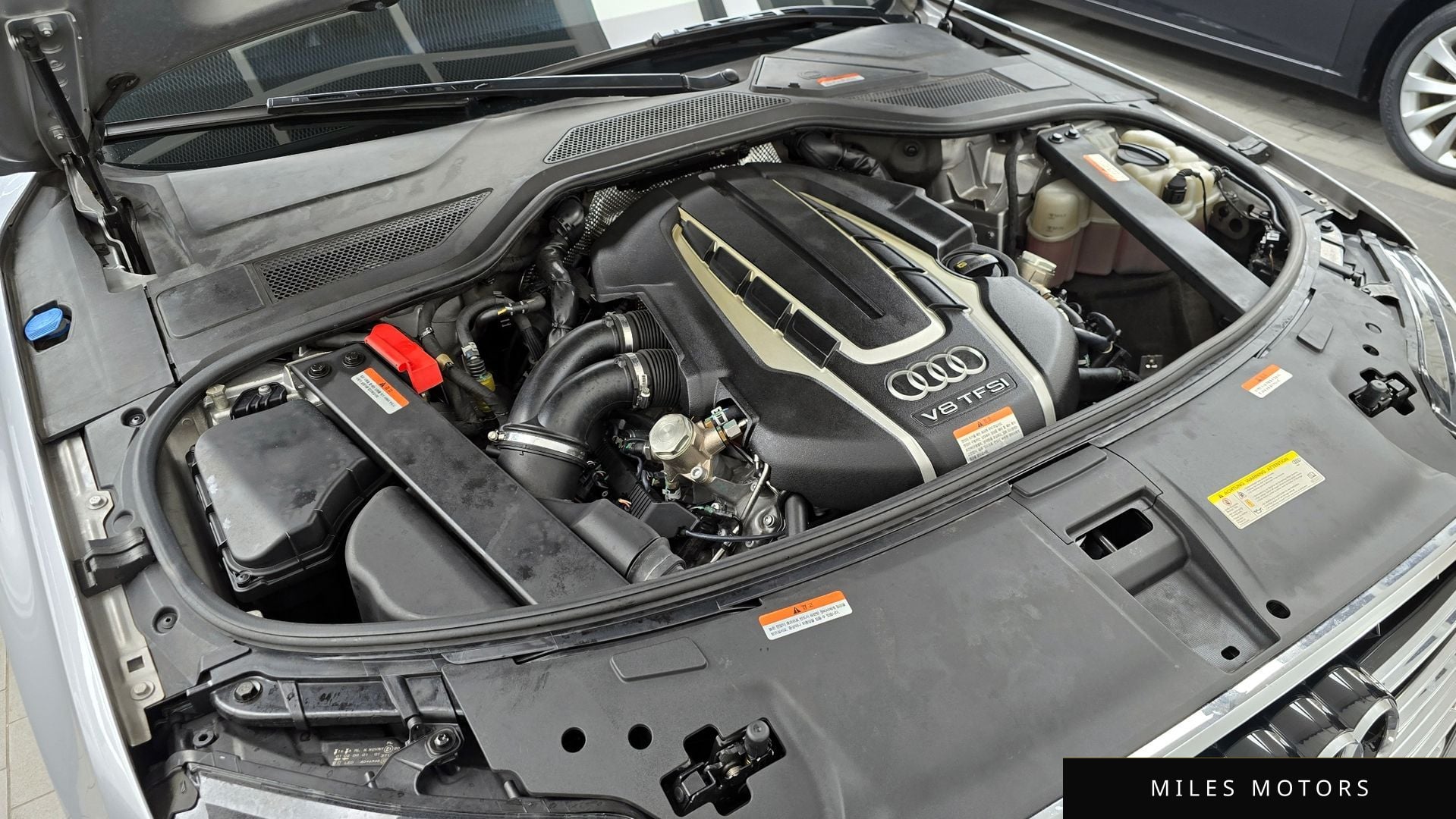 Audi A8 2015 — миниатюра 6