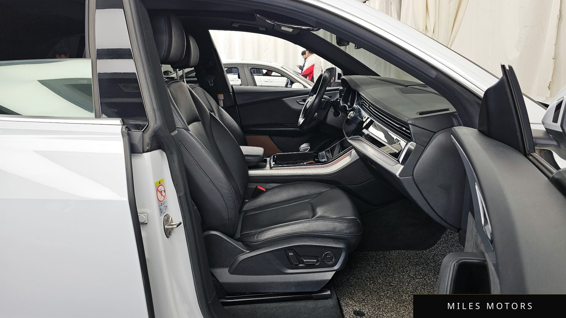 Audi Q8 (4M) 2020 — миниатюра 11