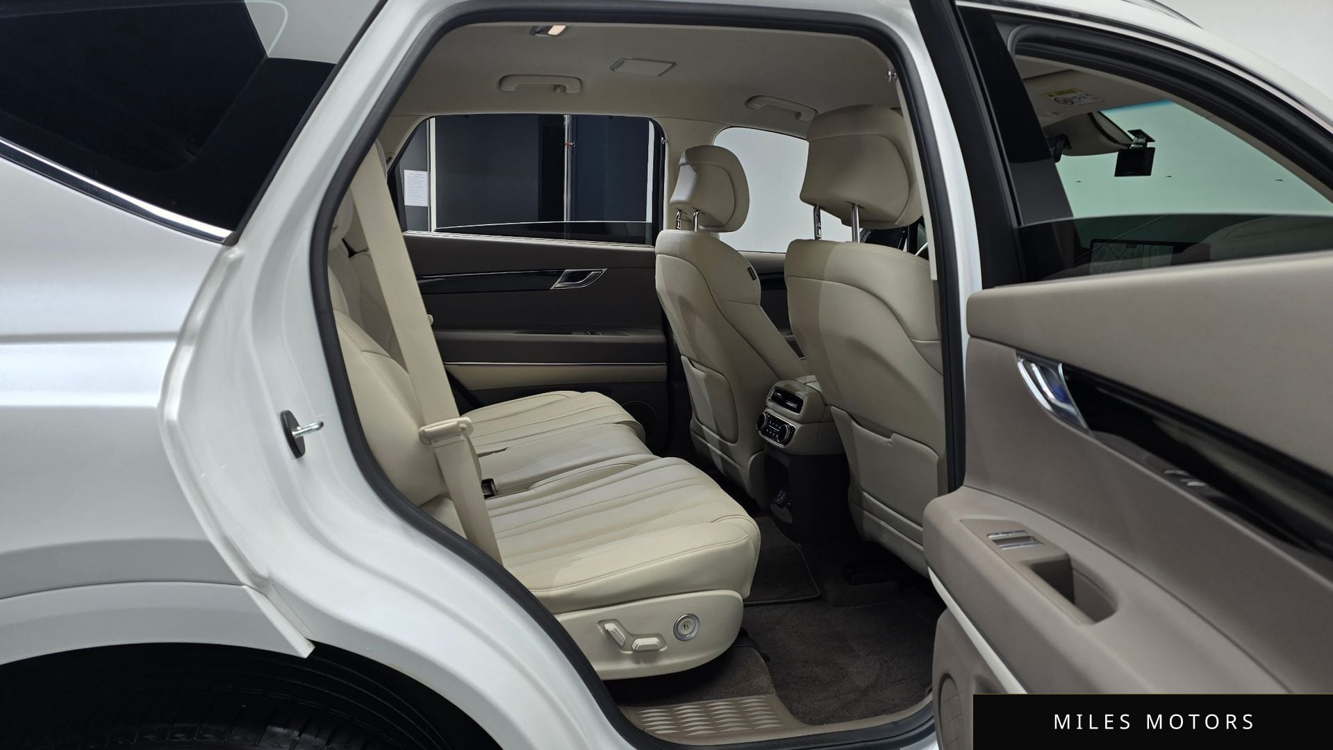 Genesis GV80 2023 — миниатюра 12