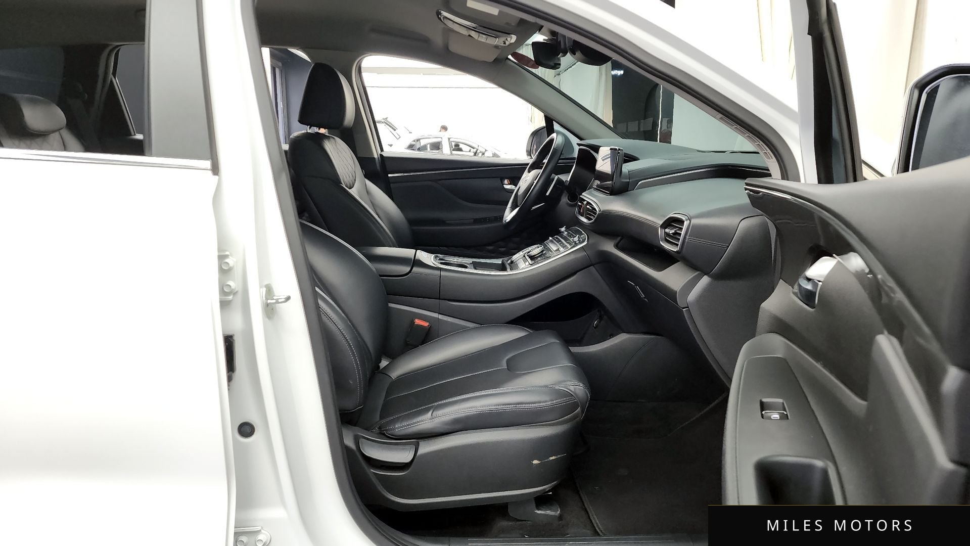 Hyundai Santafe 2022 — миниатюра 11