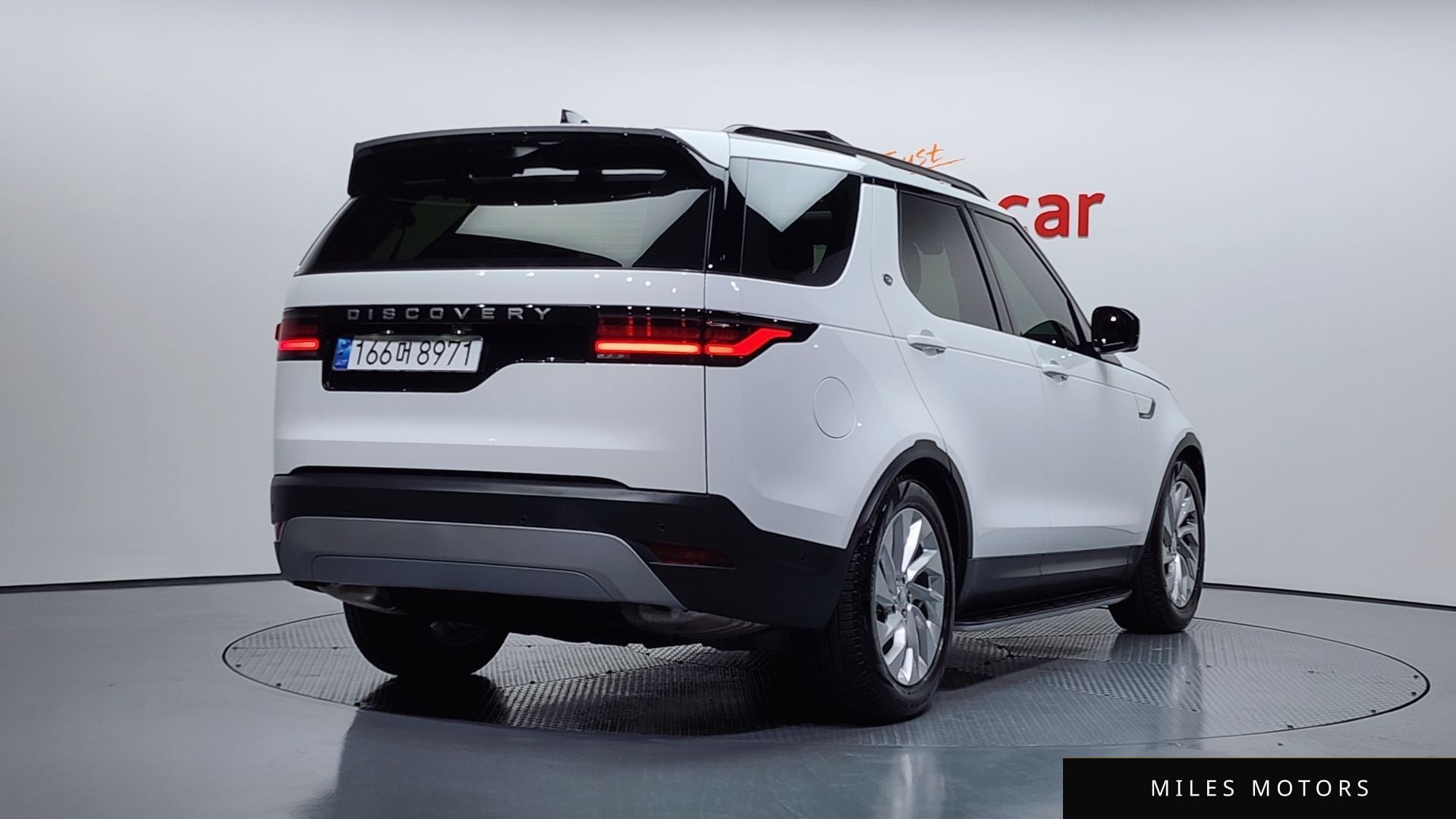 Land Rover Discovery 2024 — миниатюра 2