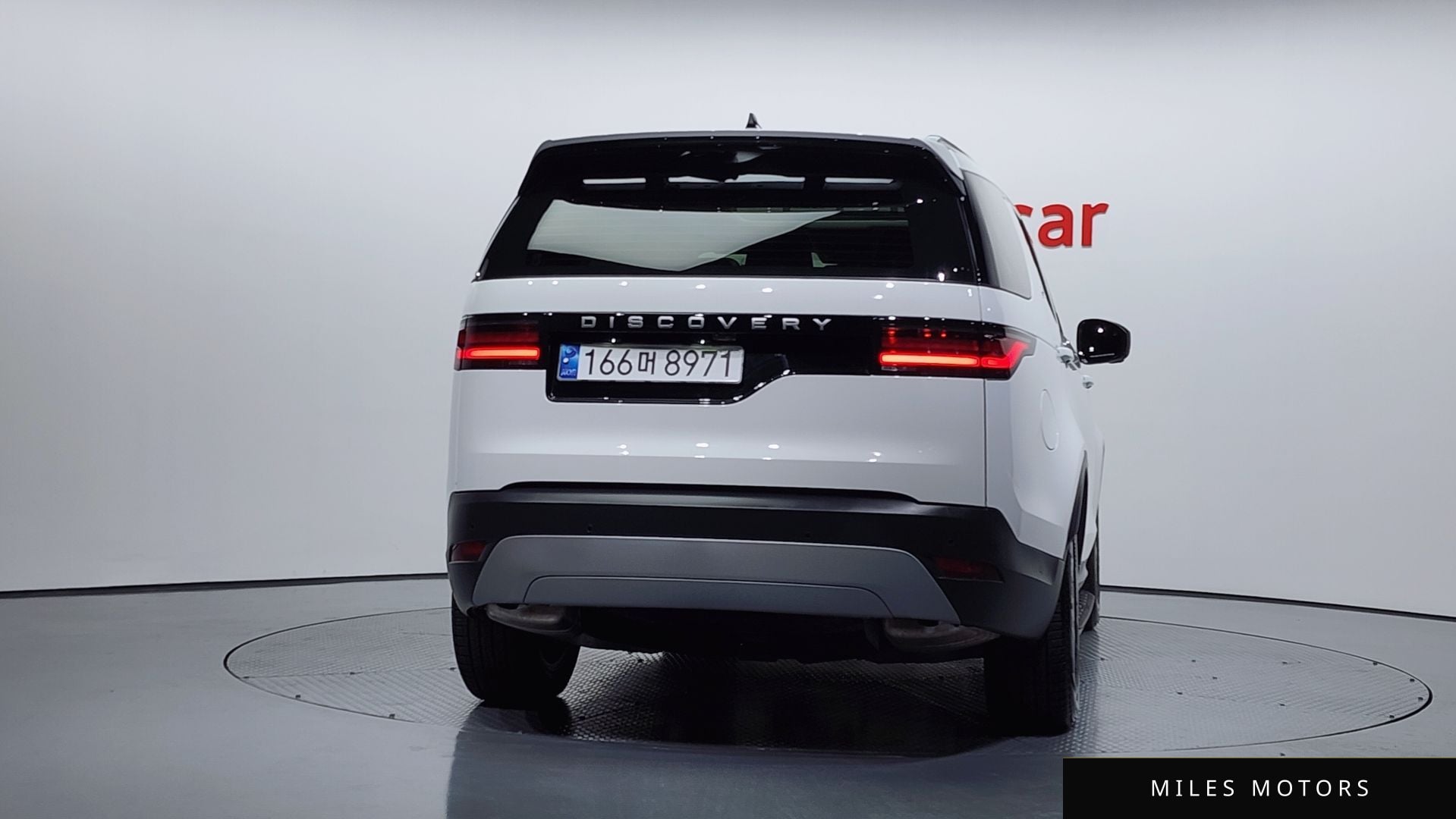 Land Rover Discovery 2024 — миниатюра 4