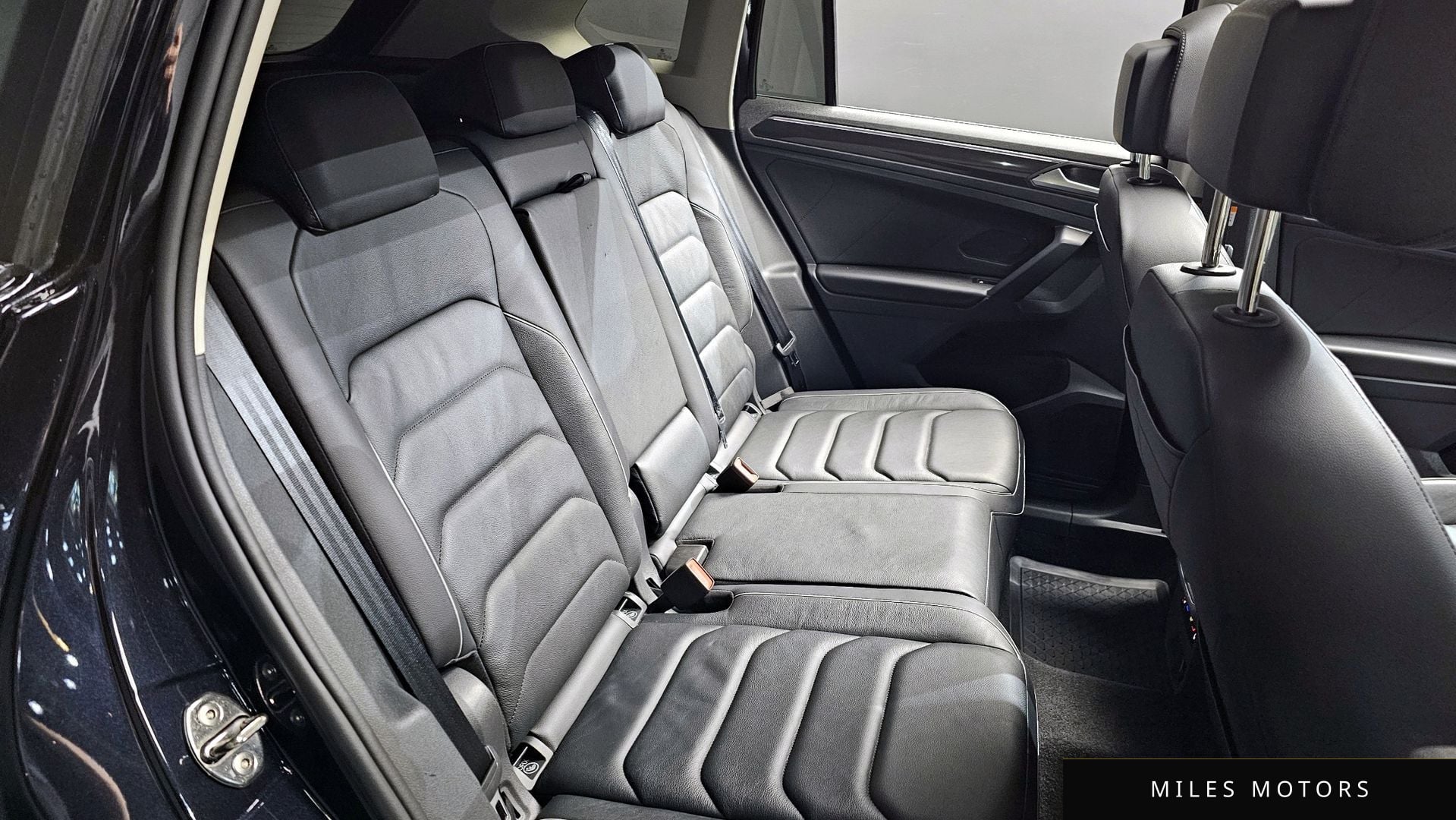 Volkswagen Tiguan 2023 — миниатюра 12